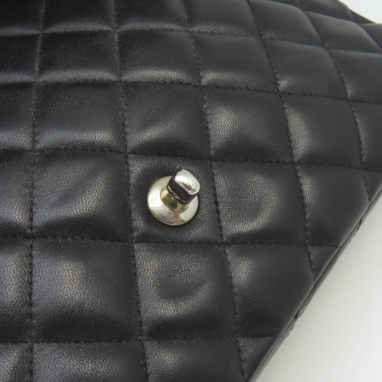 CHANEL **【激減優惠】菱格羊皮皮革Jumbo Classic Flap Chain Shoulder Bag銀扣鏈帶肩背袋黑色