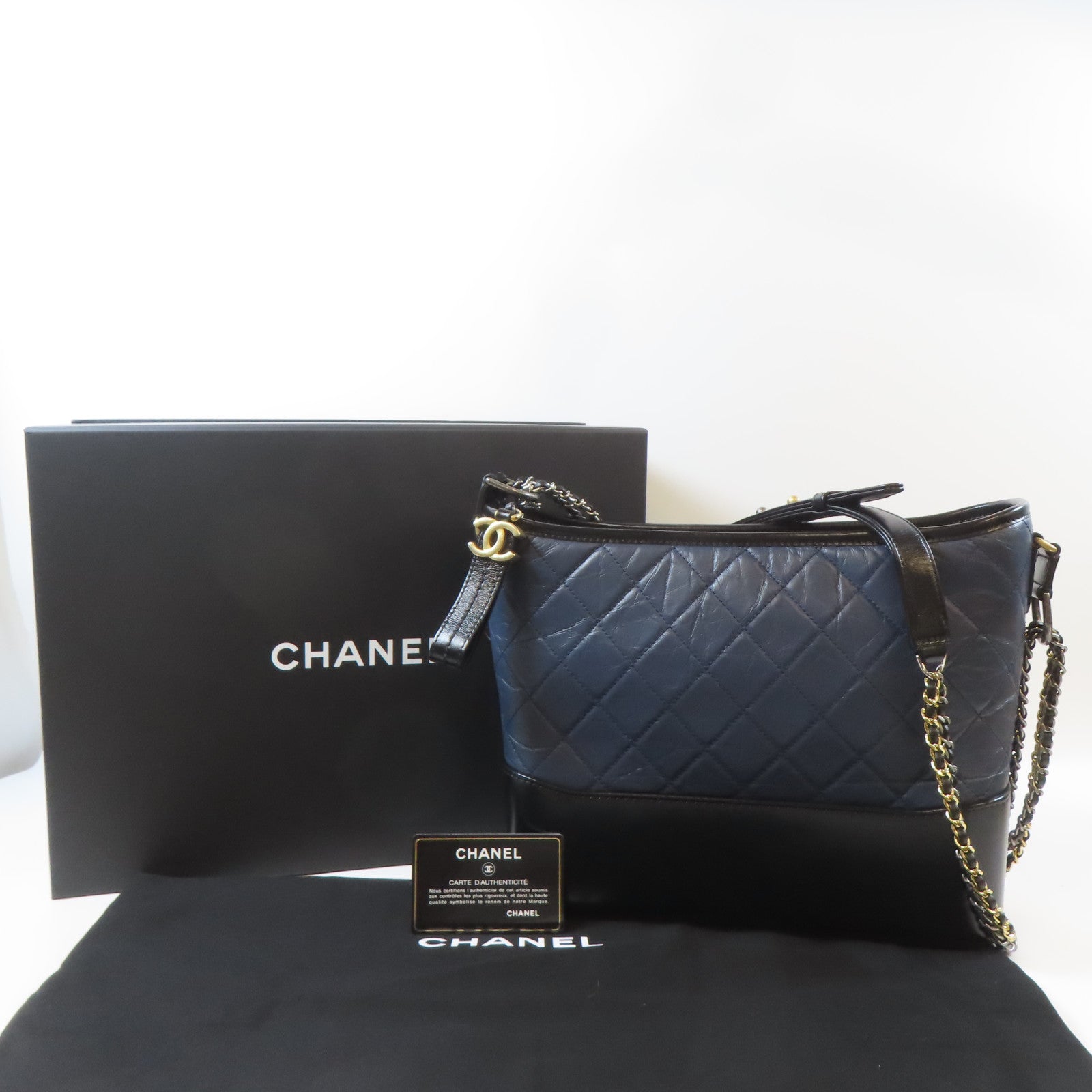 CHANEL 菱格牛皮皮革Gabrielle Large金扣/銀扣鏈帶肩背袋藍色