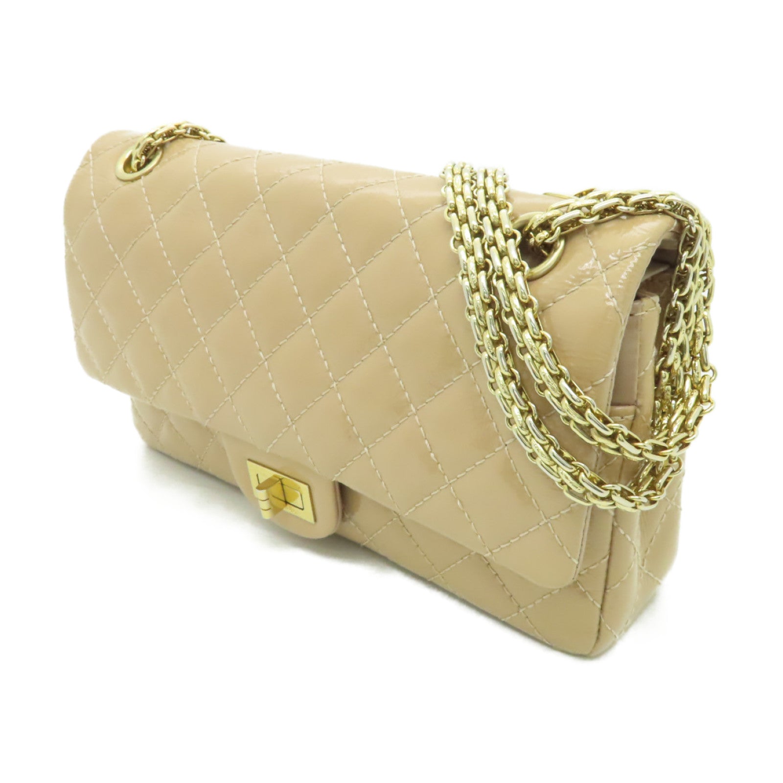 CHANEL 【清倉大減價】菱格漆皮皮革2.55 Chain Shoulder金扣鏈帶肩背袋米色