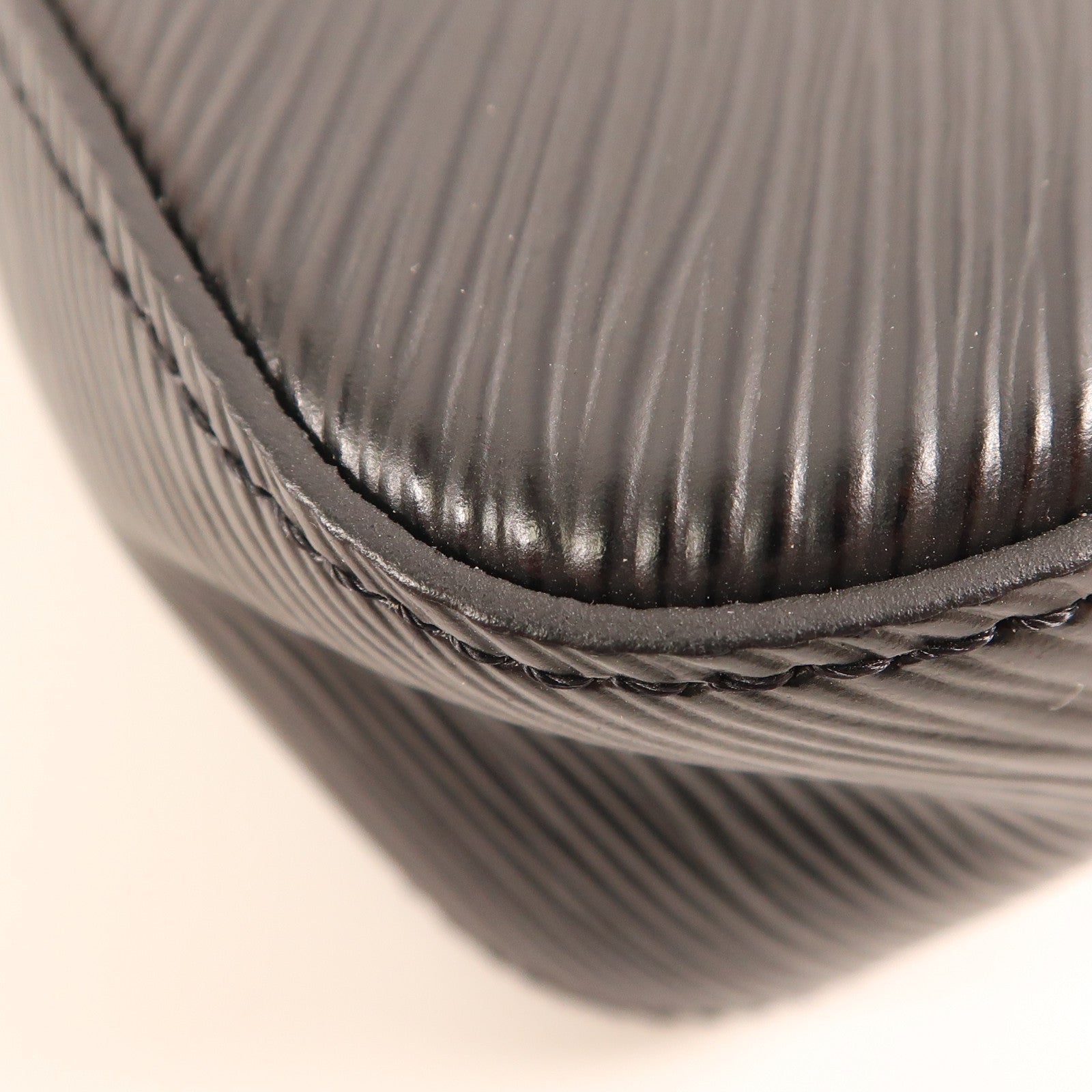 LOUIS VUITTON Epi Marellini銀扣手挽肩背兩用袋