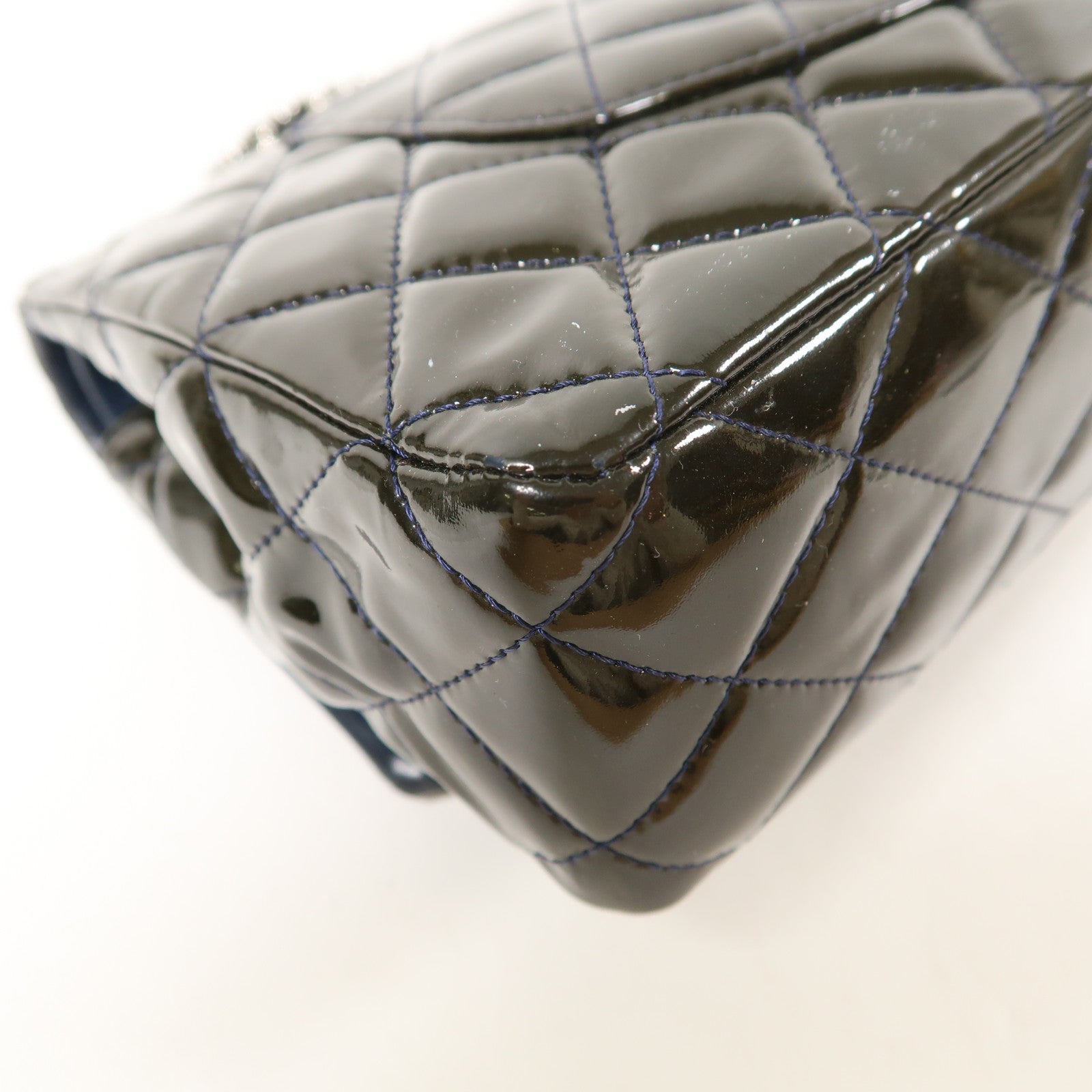 CHANEL 漆皮皮革Classic 25銀扣鏈帶手挽肩背兩用袋