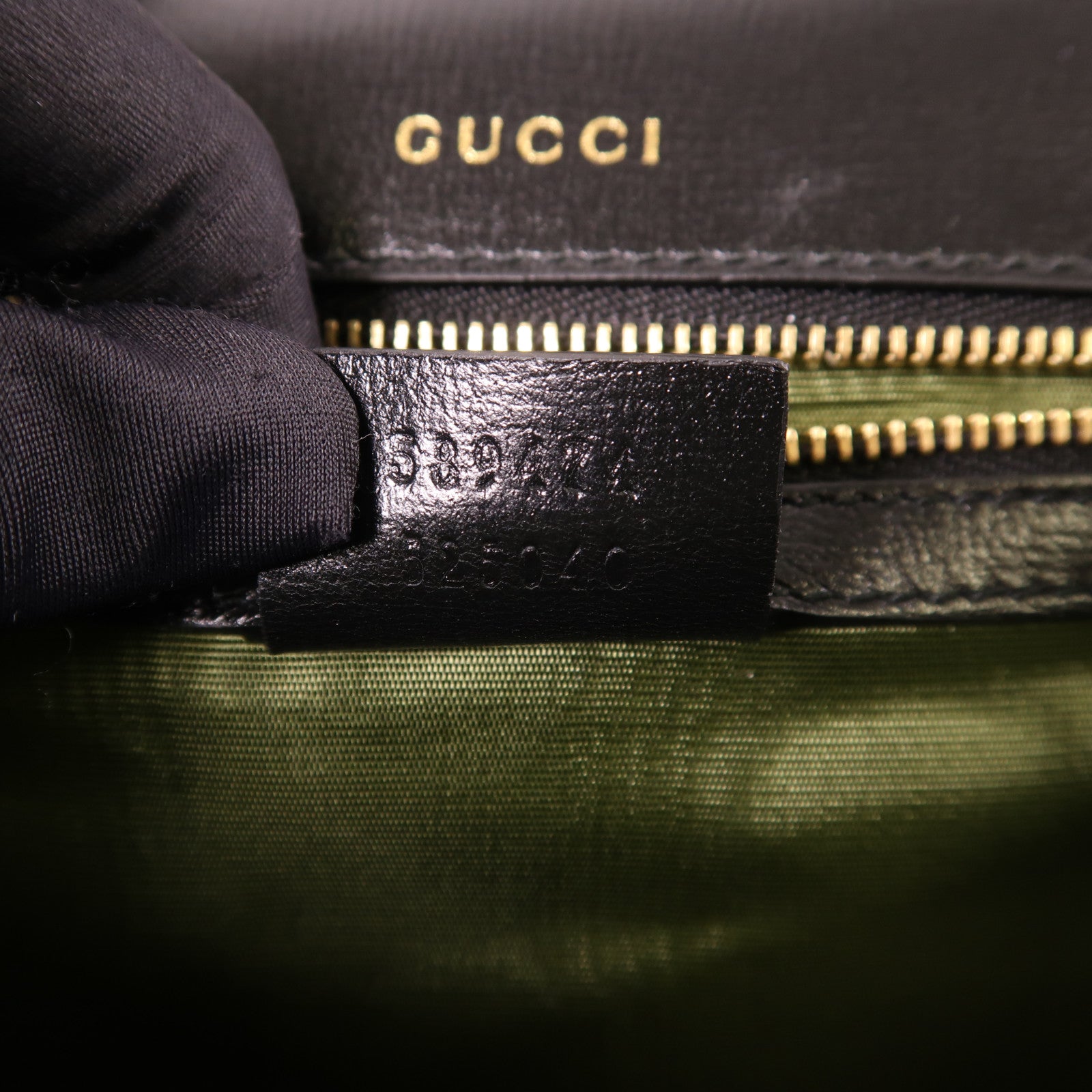 GUCCI 牛皮皮革Shoulder Bag金扣肩背袋