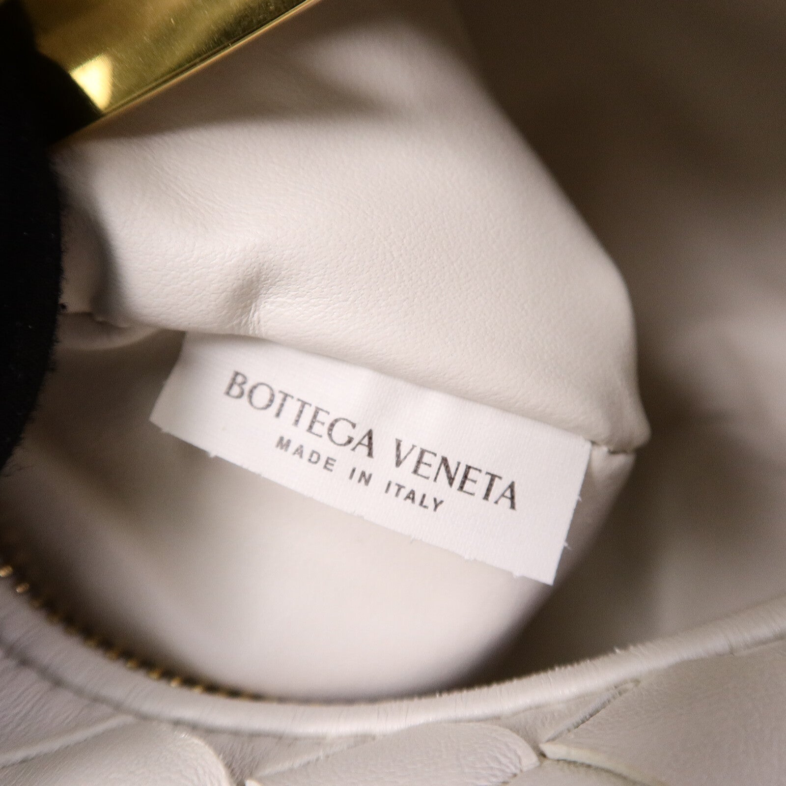 BOTTEGA VENETA 羊皮皮革Mini Jodie手挽袋