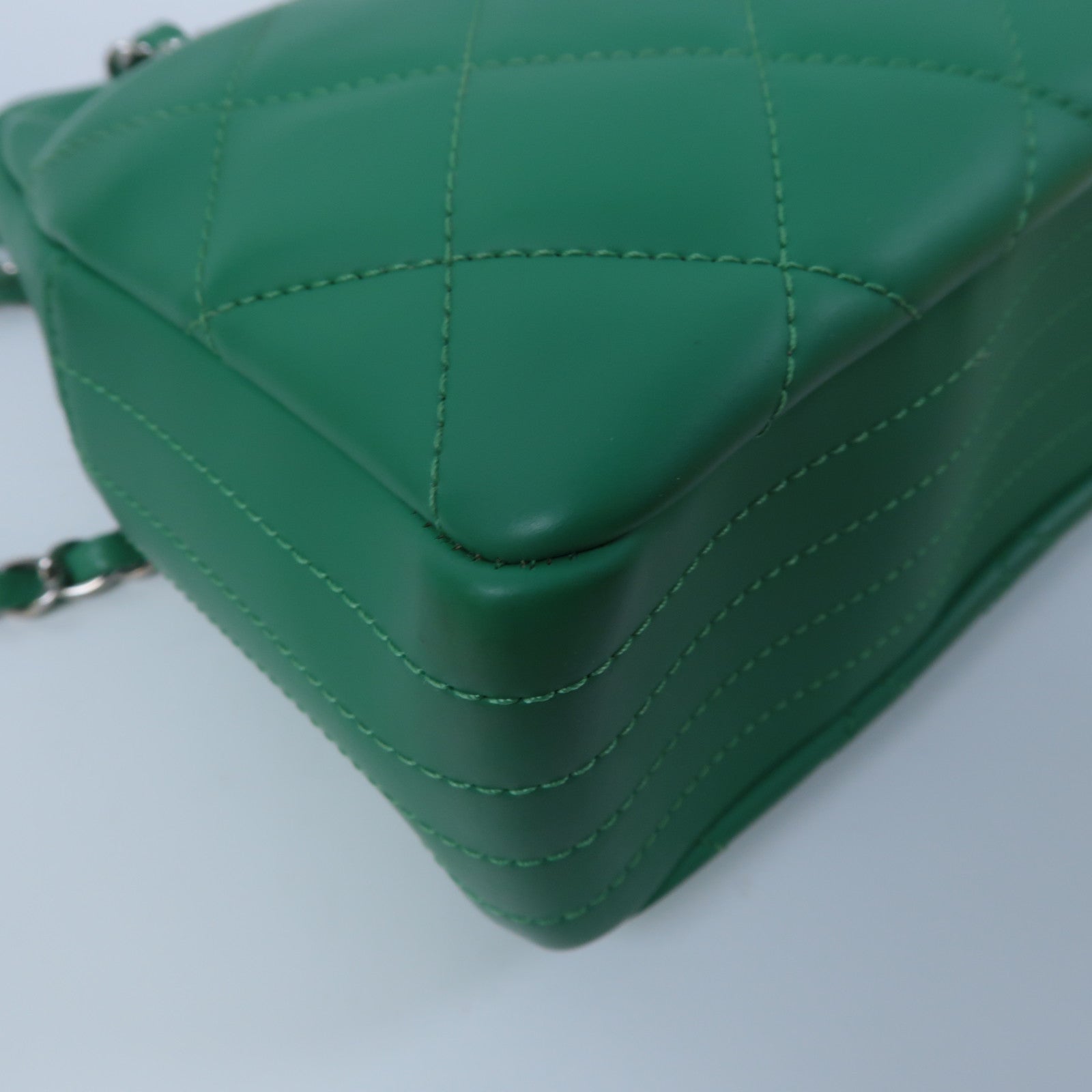 CHANEL 菱格PU皮革Chain Shoulder銀扣鏈帶肩背袋綠色