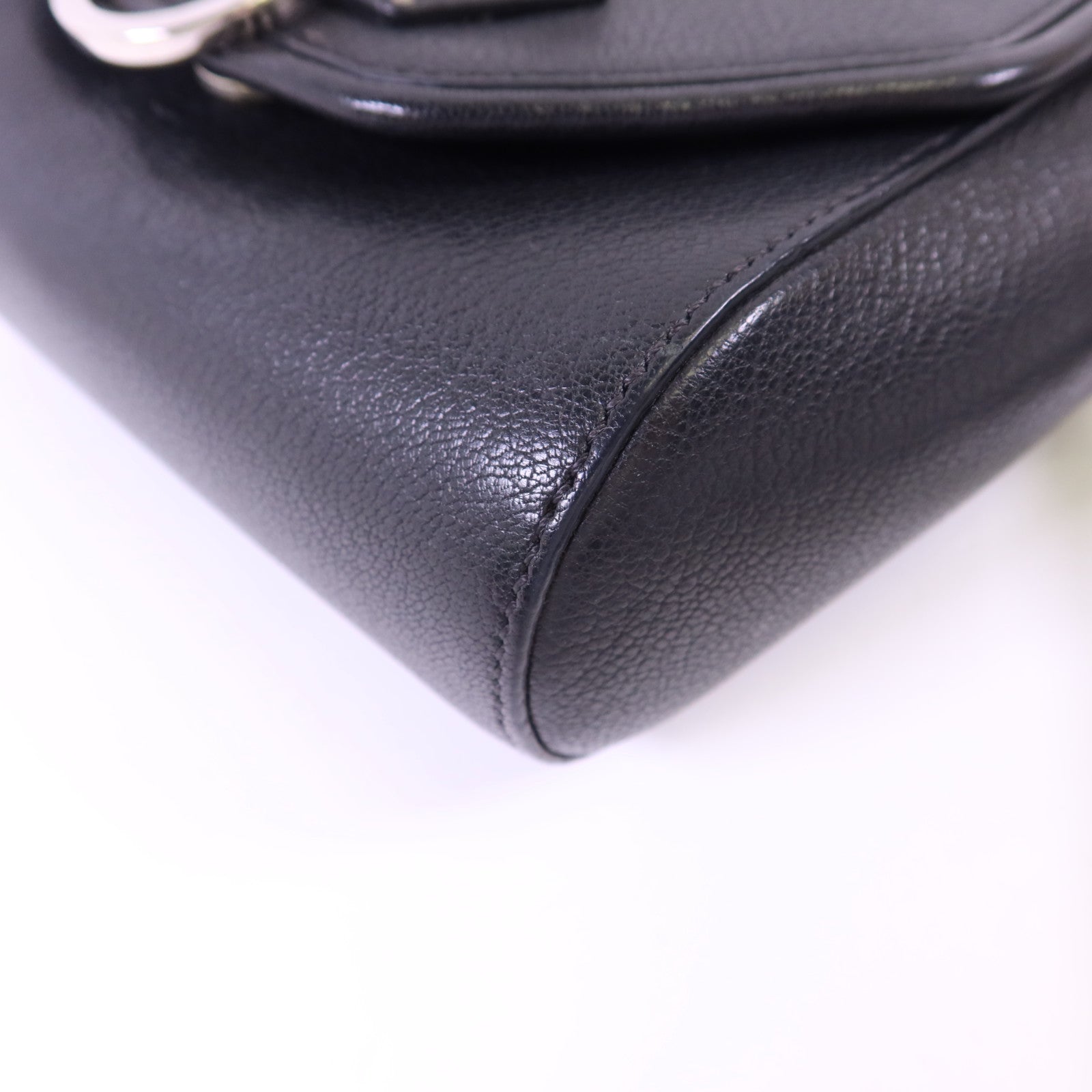 GIVENCHY 【激減優惠】羊皮皮革Obsedia Crossbody Bag銀扣肩背袋