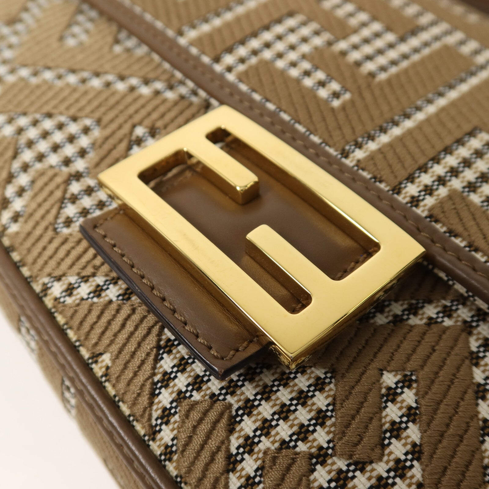 FENDI 帆布Baguette手挽肩背兩用袋