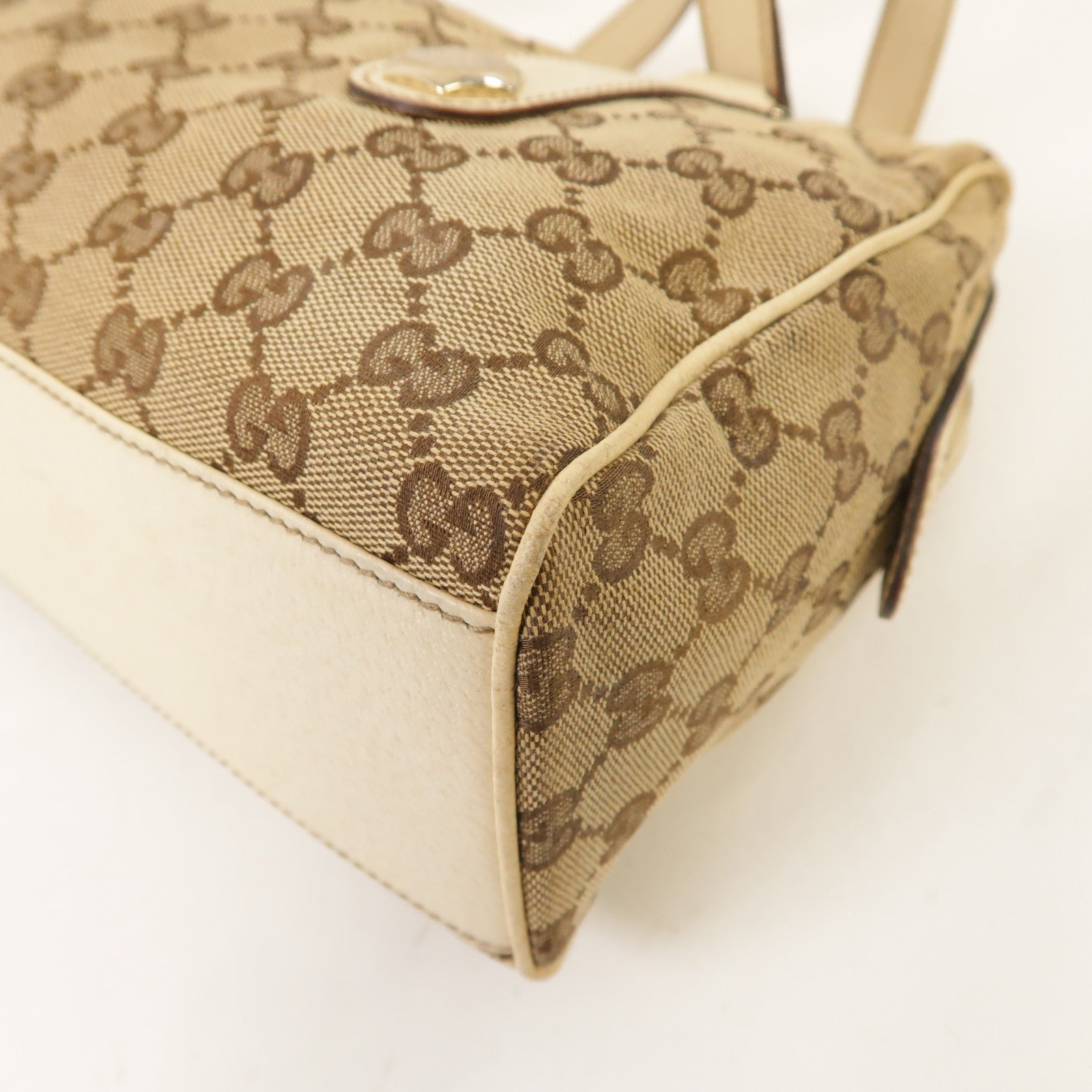 GUCCI 帆布Shoulder Bag金扣肩背袋啡色
