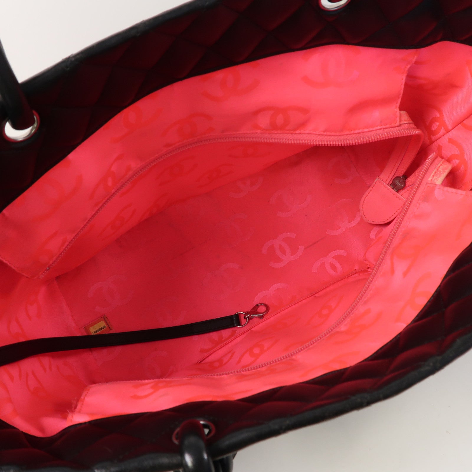 CHANEL 【激減優惠】菱格牛皮皮革Cambon Tote Bag銀扣手挽袋黑色