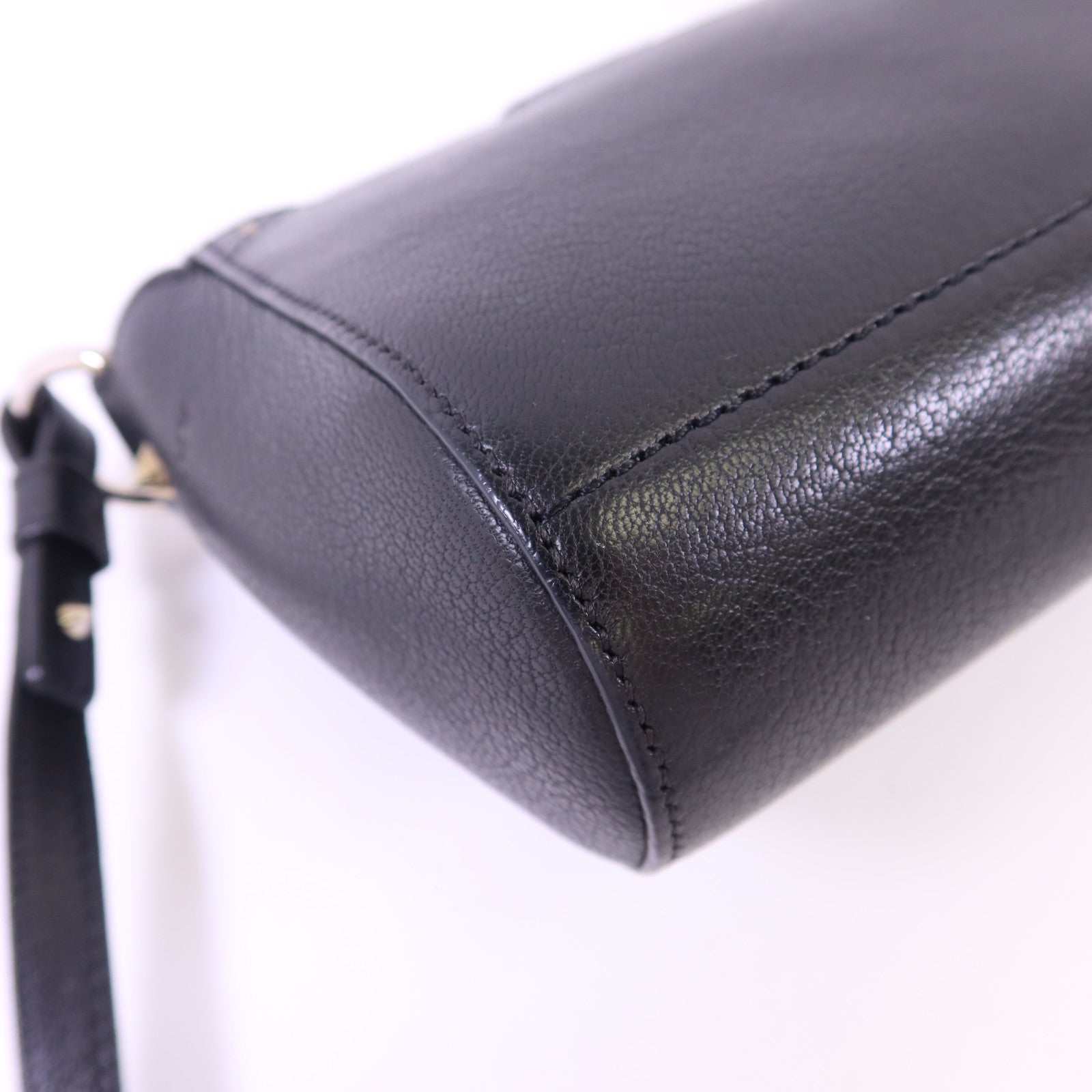 GIVENCHY 【激減優惠】羊皮皮革Obsedia Crossbody Bag銀扣肩背袋