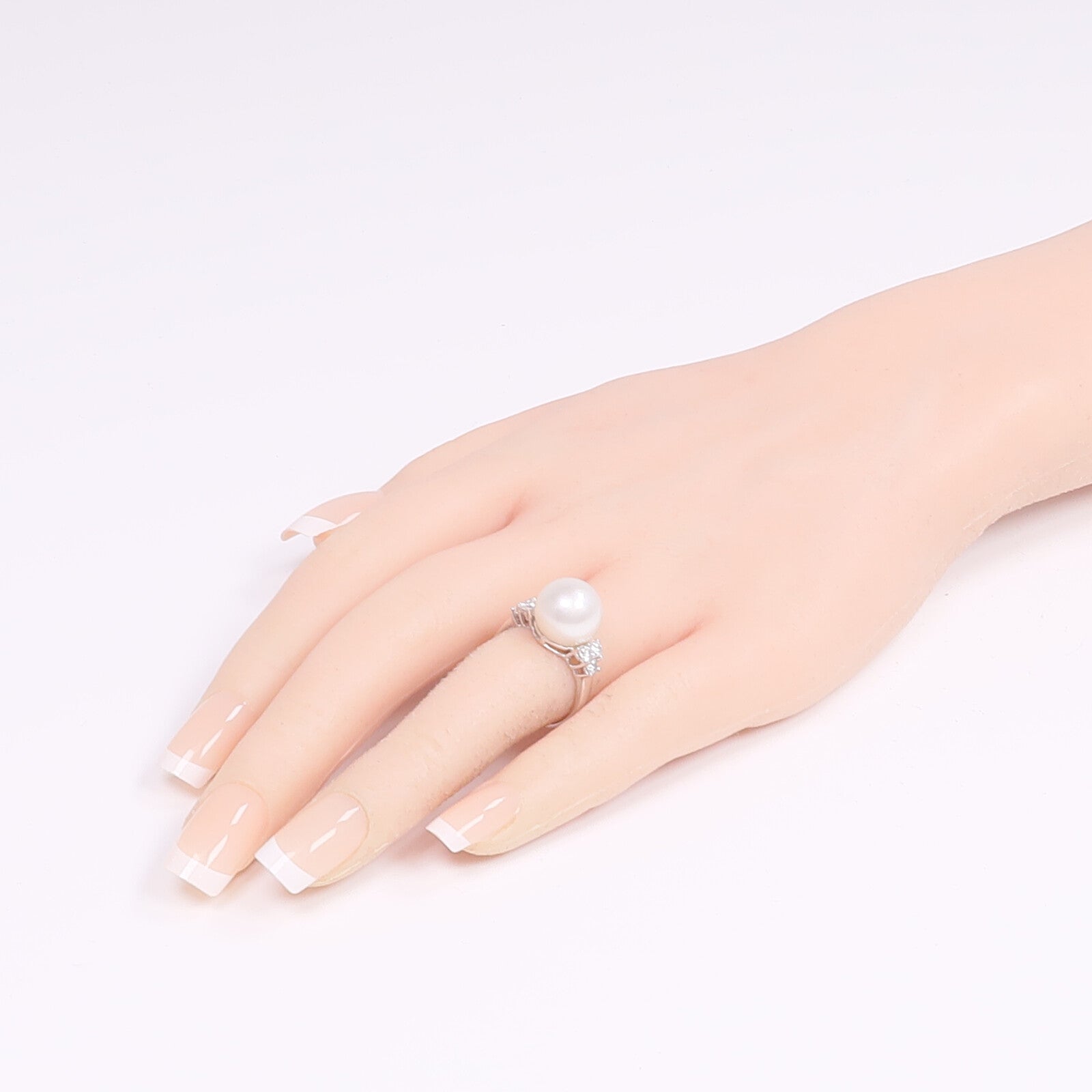 JEWELRY 【激減優惠】18K白金Pearl Diamond Ring珍珠/鑽石戒指US#5.75