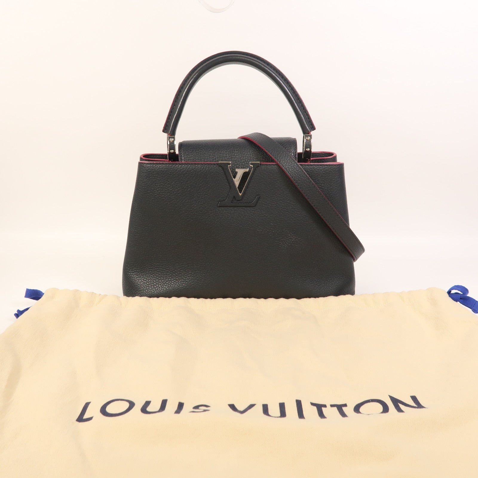LOUIS VUITTON Taurillon Capucines MM銀扣手挽肩背兩用袋