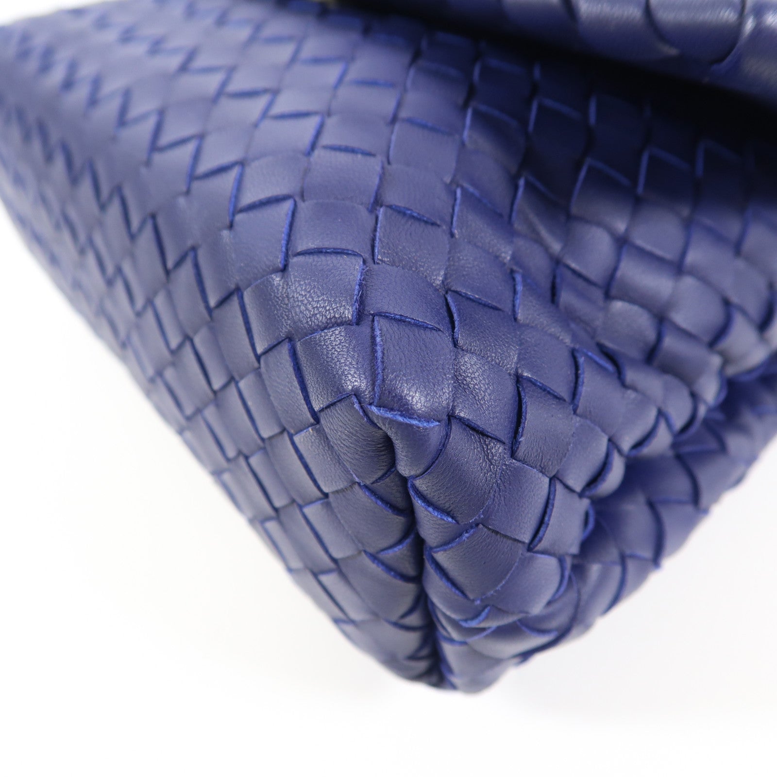 BOTTEGA VENETA 牛皮皮革Chain Shoulder金扣鏈帶肩背袋
