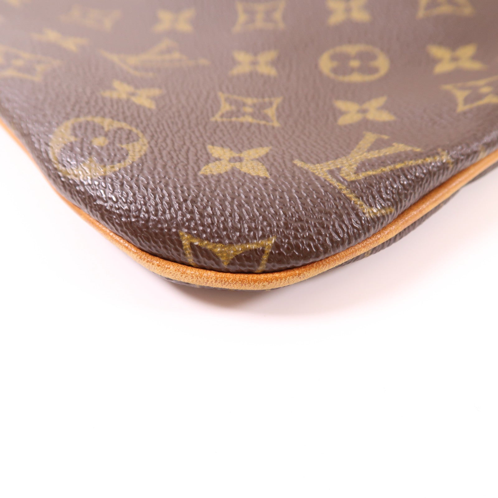 LOUIS VUITTON Monogram Pochette Bosphore金扣肩背袋