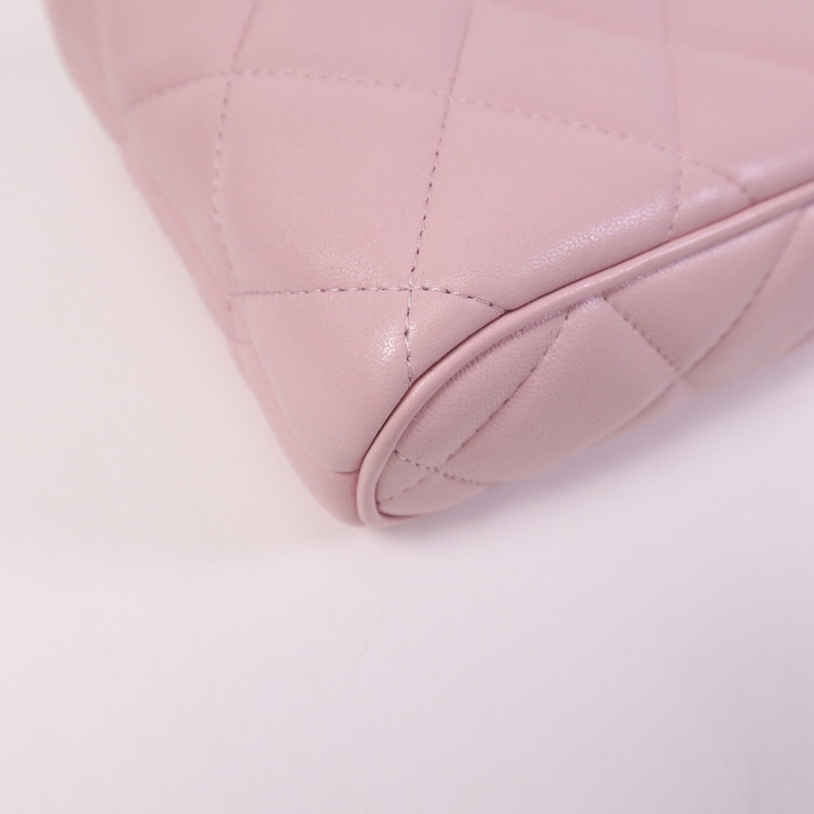 CHANEL 羊皮皮革Shoulder Bag金扣鏈帶肩背袋