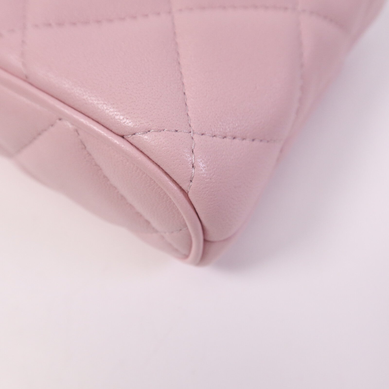 CHANEL 羊皮皮革Shoulder Bag金扣鏈帶肩背袋