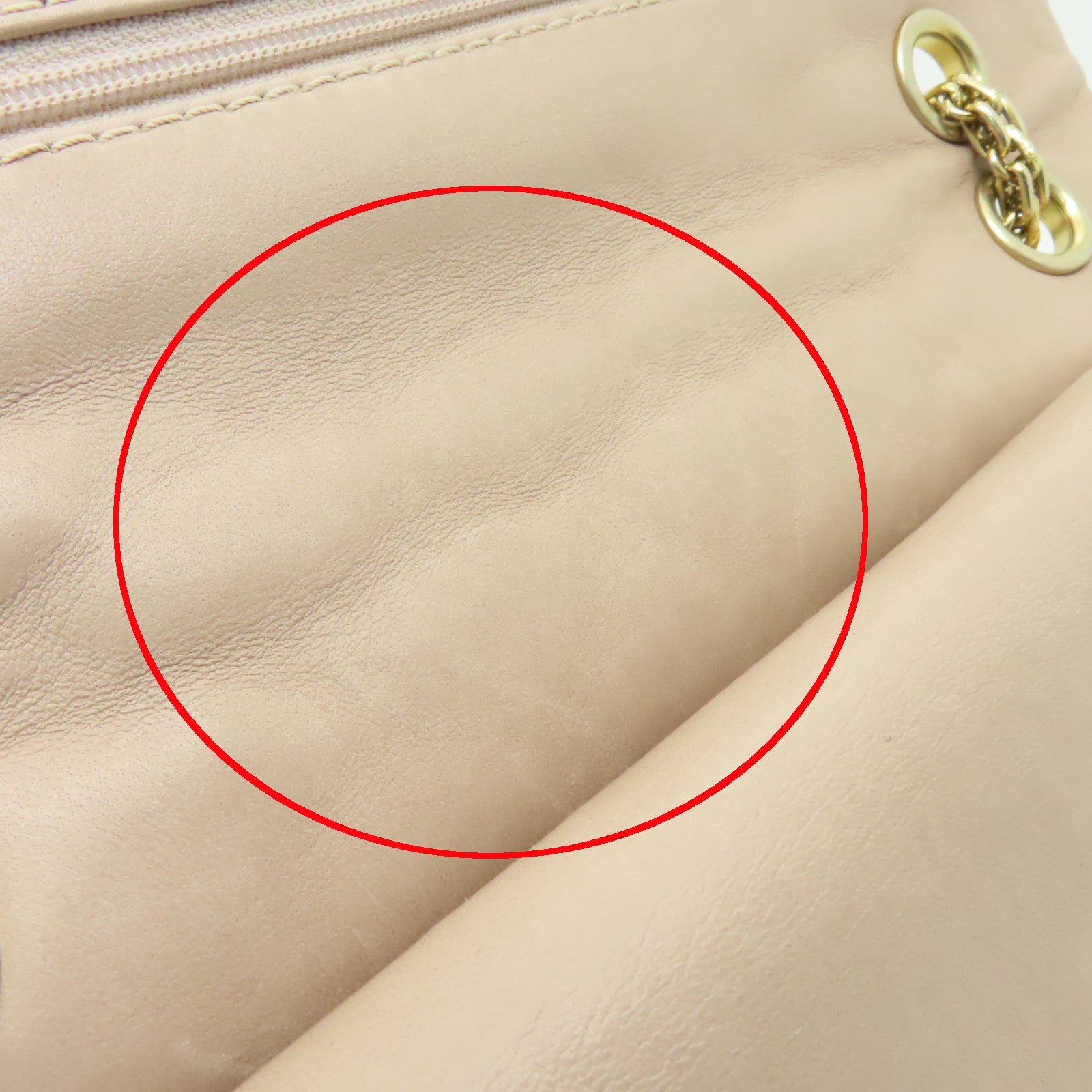 CHANEL 【清倉大減價】菱格漆皮皮革2.55 Chain Shoulder金扣鏈帶肩背袋米色