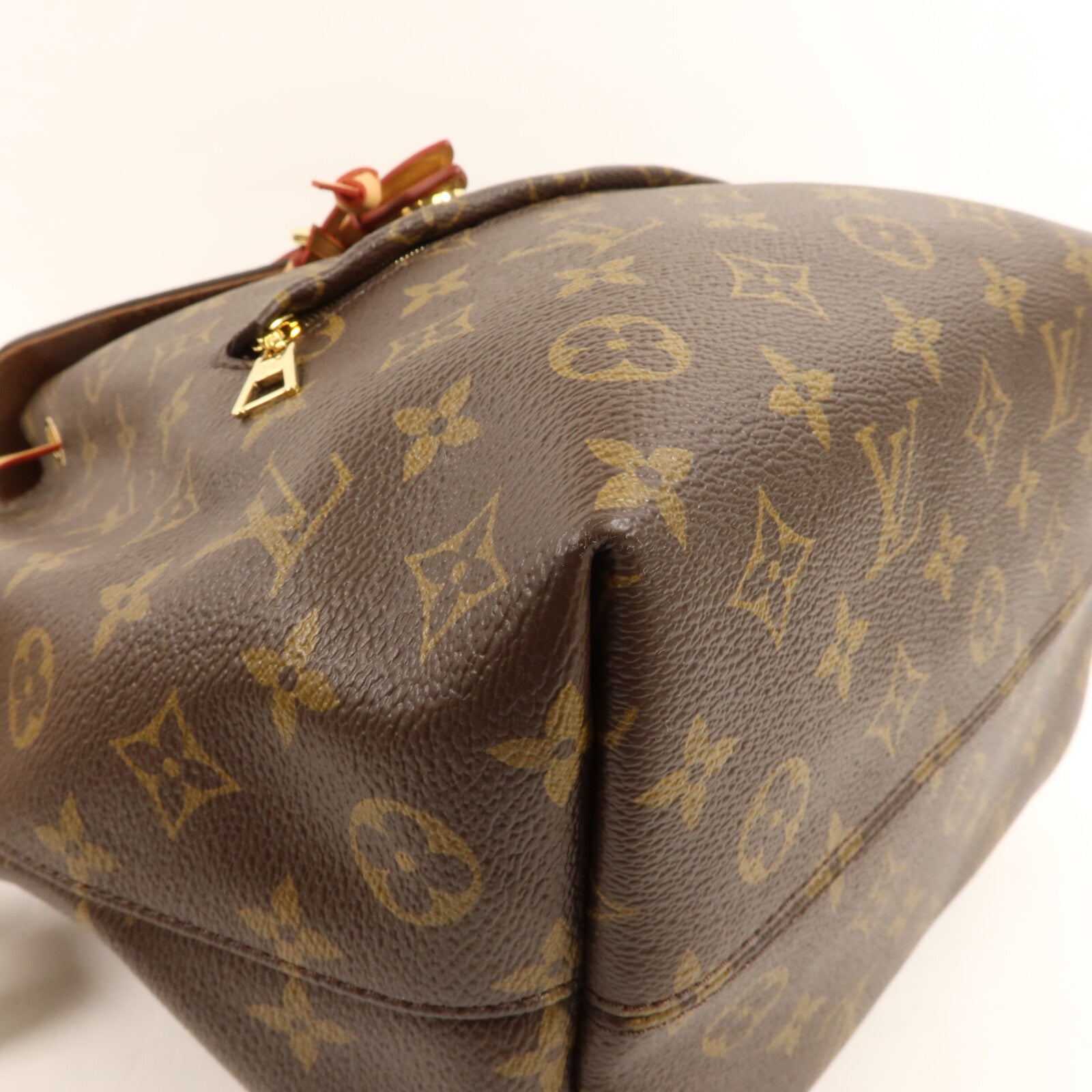 LOUIS VUITTON Monogram Montsouris背包