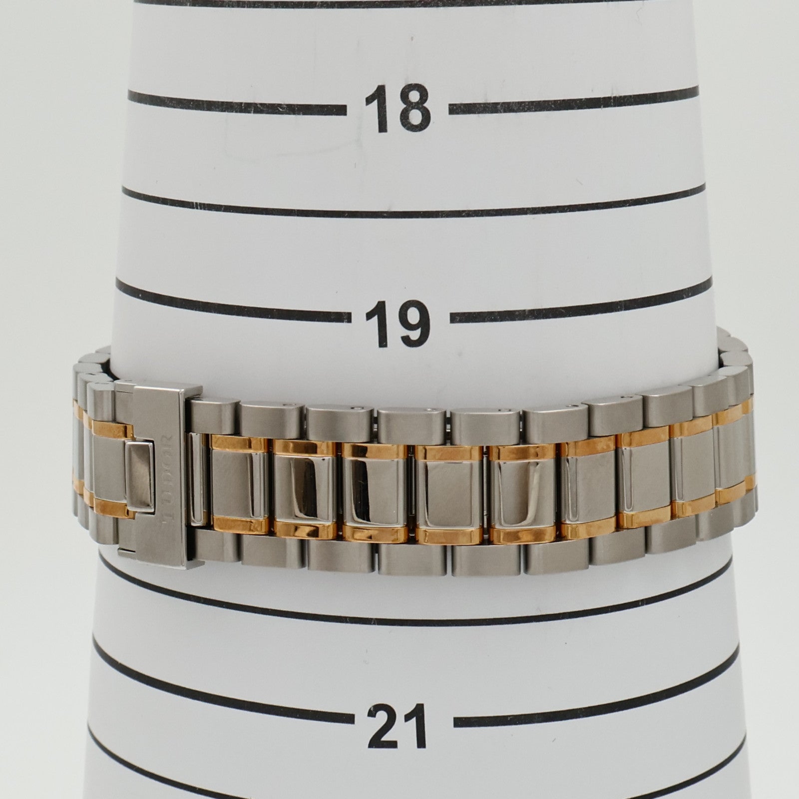 TUDOR Style 12703