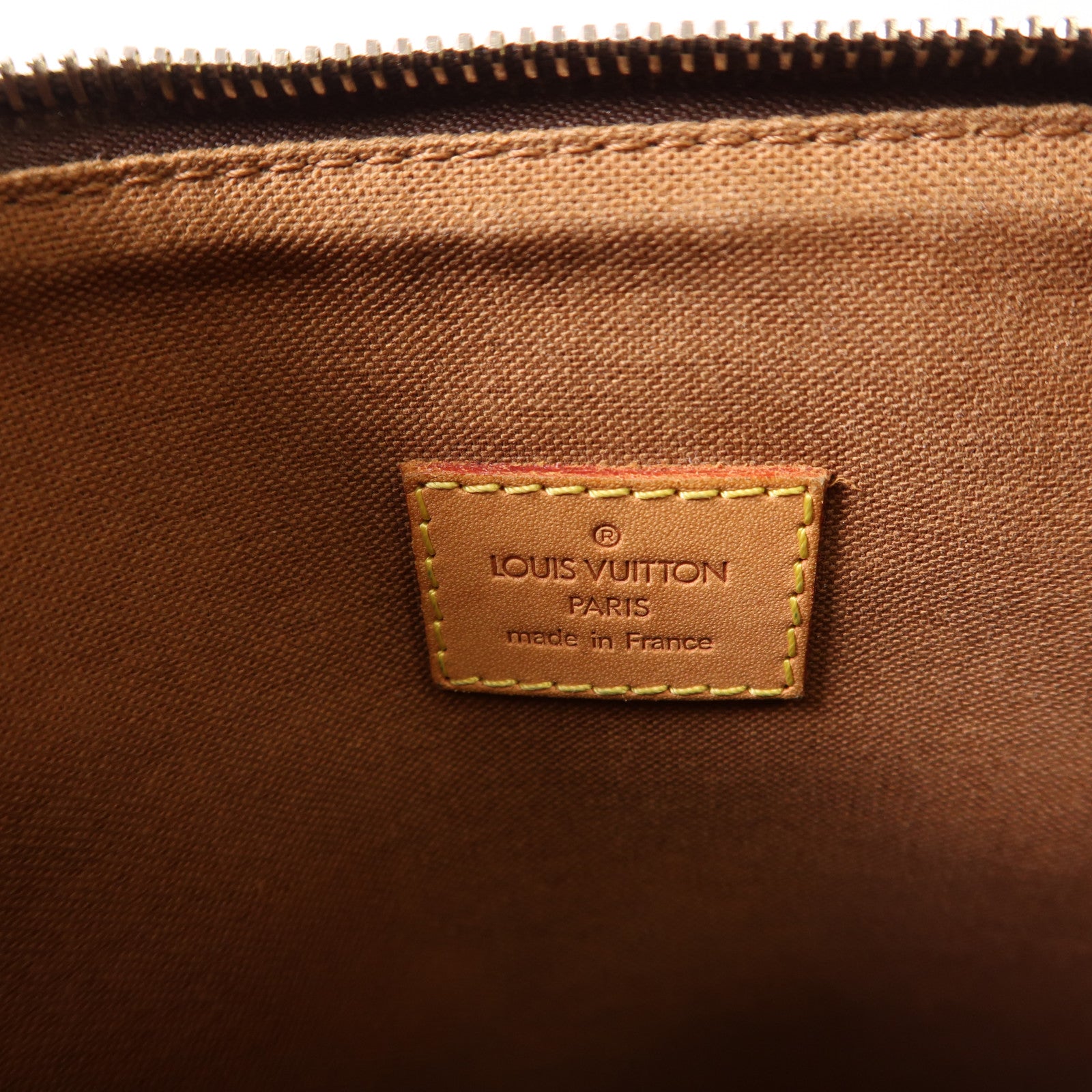 LOUIS VUITTON Monogram Pochette Bosphore金扣肩背袋