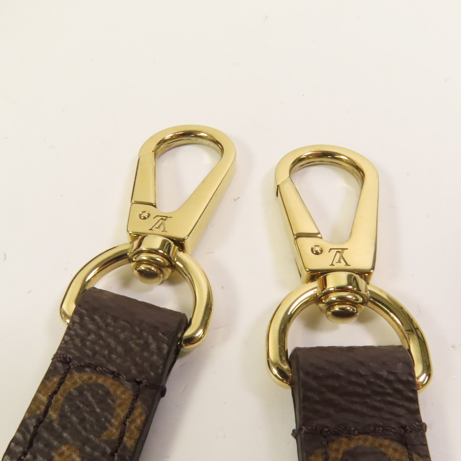 LOUIS VUITTON Monogram Montaigne BB金扣手挽肩背兩用袋