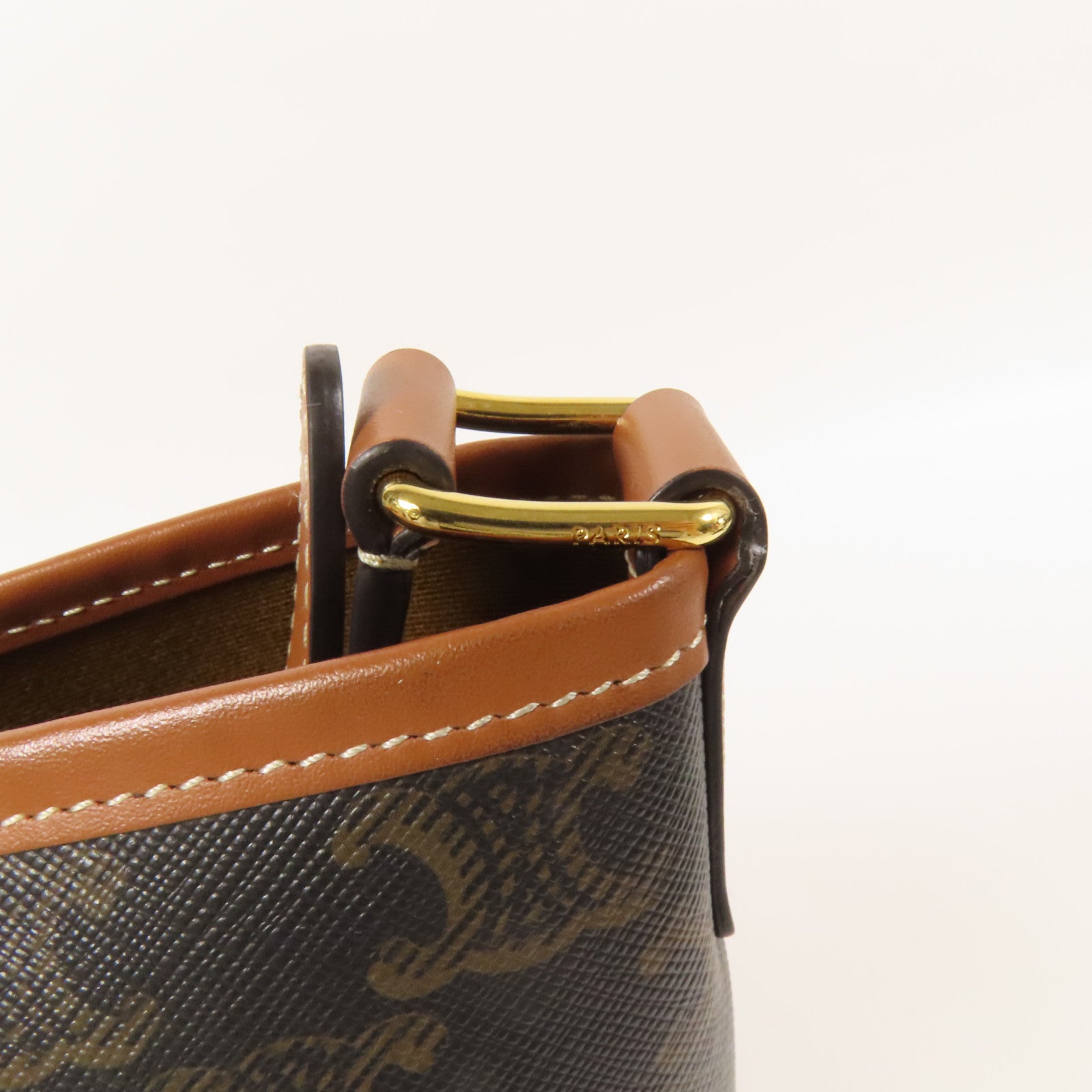 CELINE 塗層帆布Triomphe Bucket金扣肩背袋