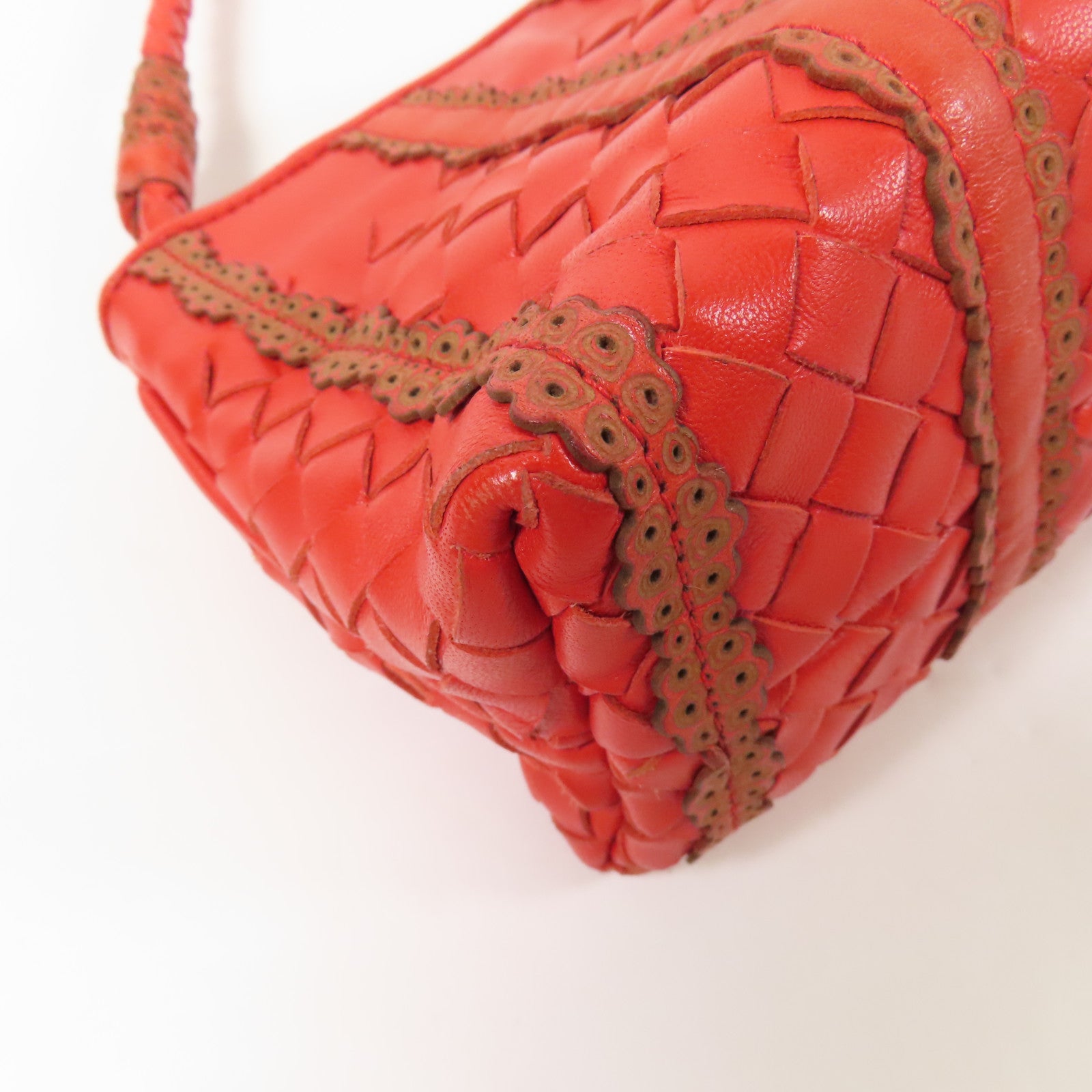 BOTTEGA VENETA 皮革Shoulder Bag銀扣肩背袋