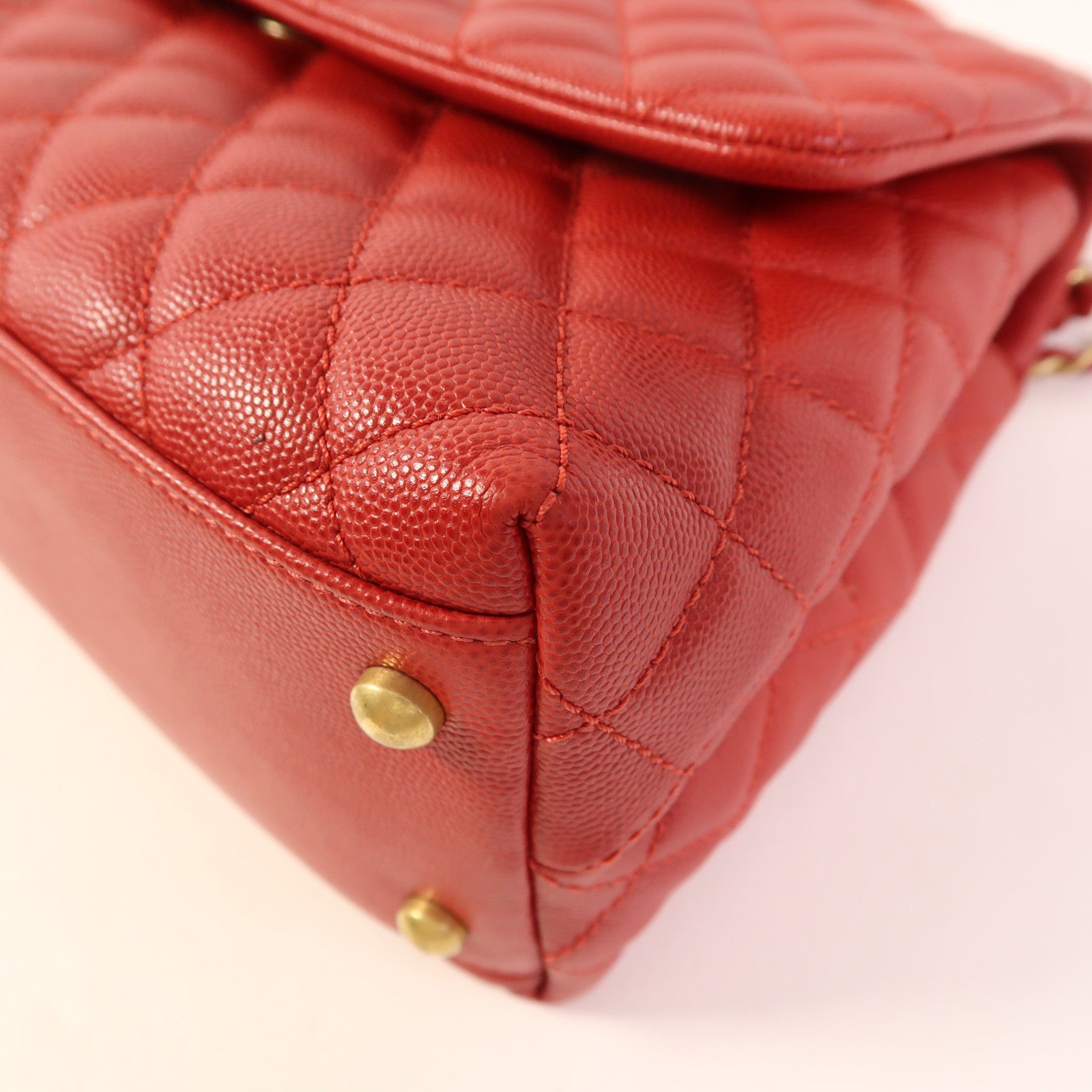 CHANEL 牛皮皮革Coco Handle Medium金扣手挽肩背兩用袋