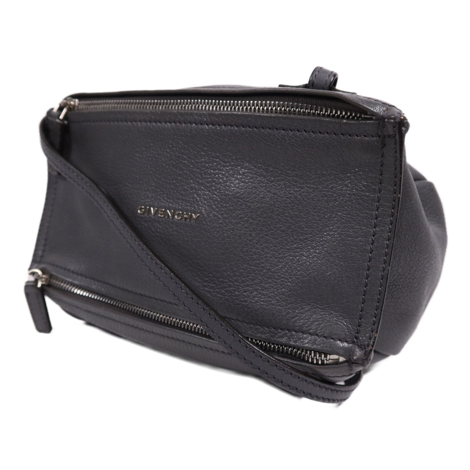 GIVENCHY 皮革Pandora Bag銀扣肩背袋