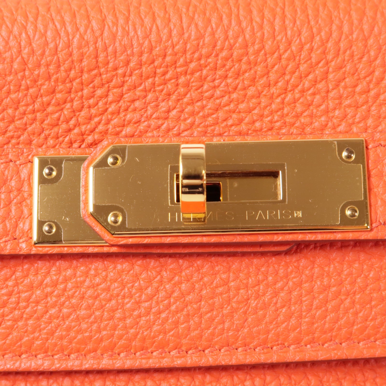 HERMES Togo皮革Kelly 28金扣手挽肩背兩用袋Capucine
