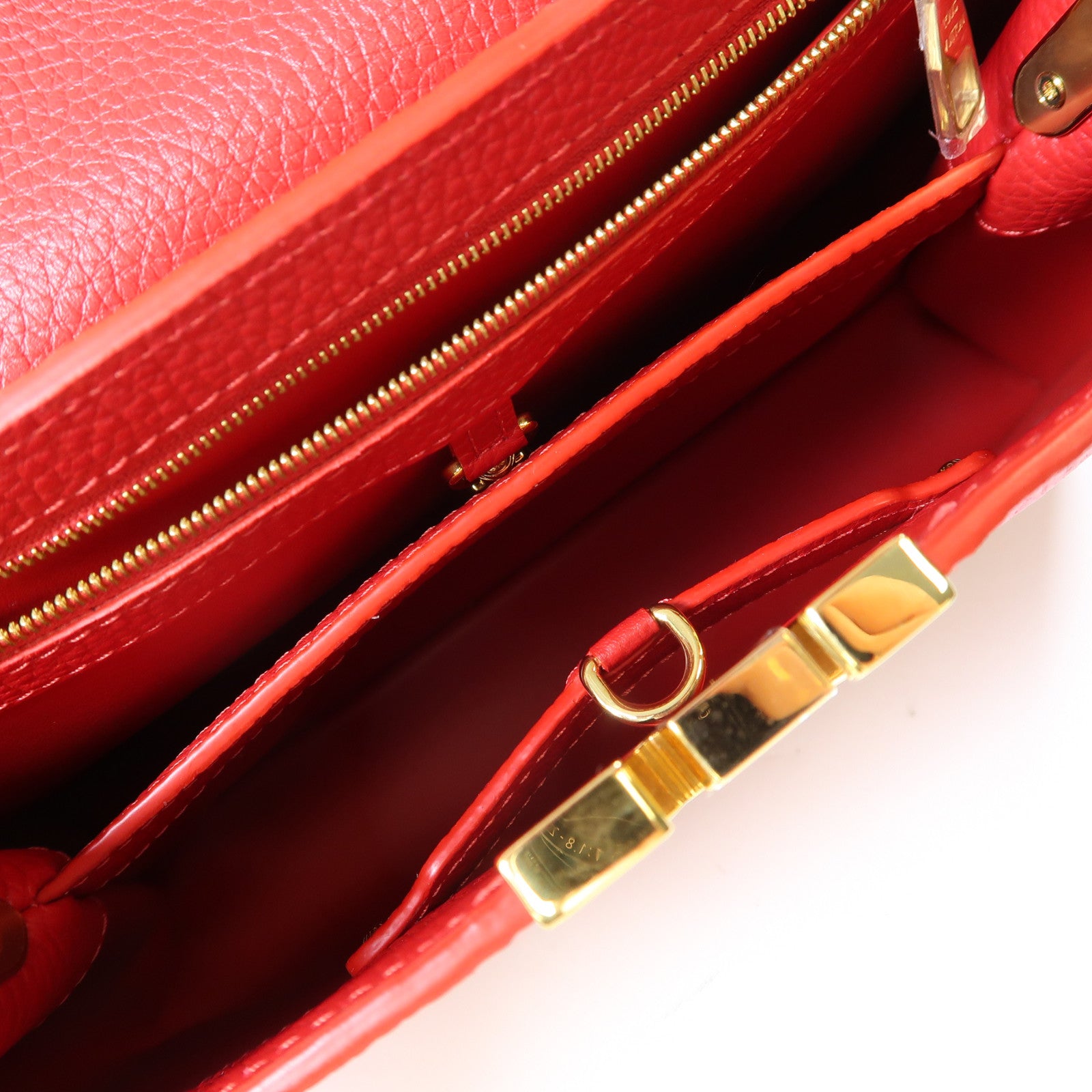 LOUIS VUITTON 牛皮皮革Capucines金扣手挽肩背兩用袋紅色