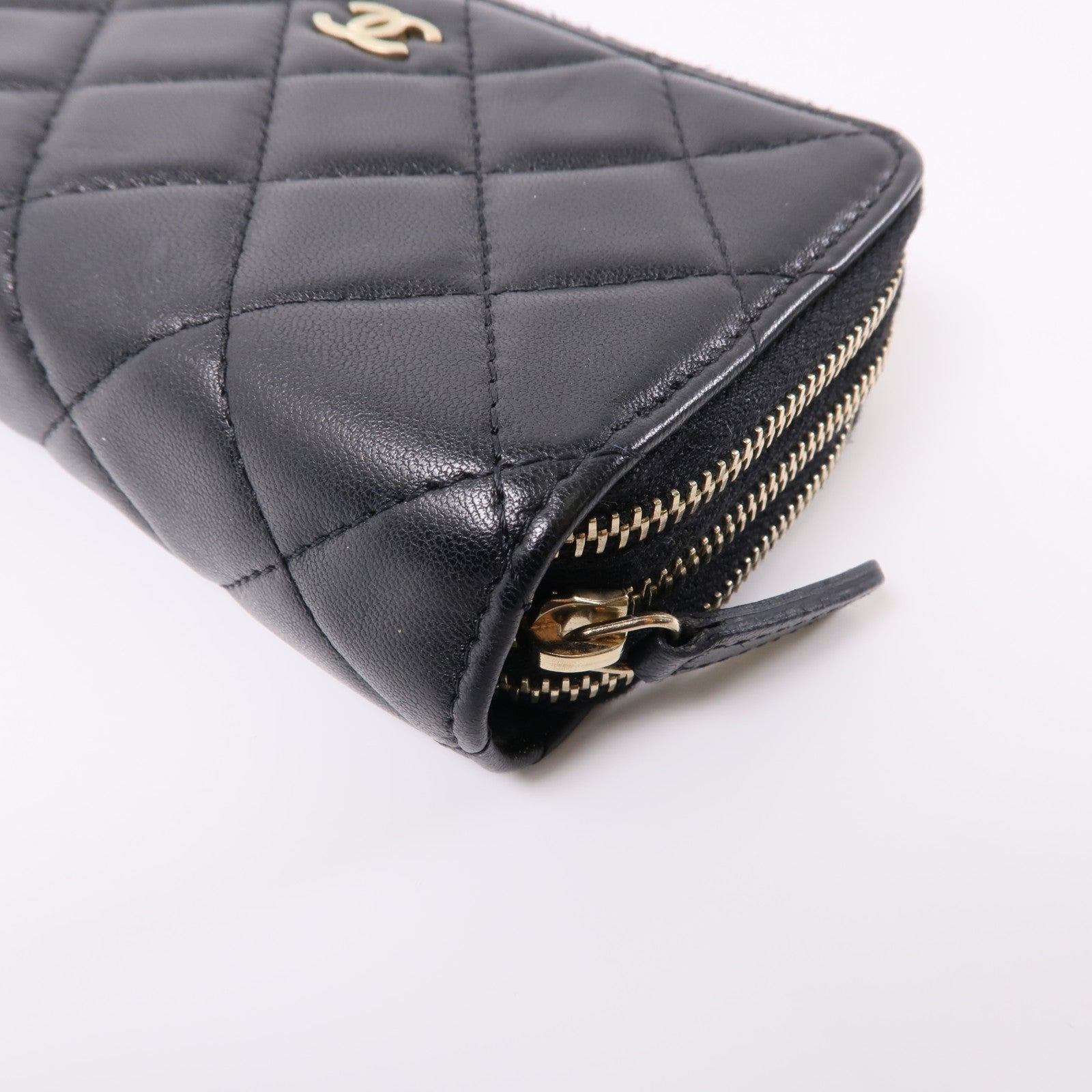 CHANEL 羊皮皮革Zipper Wallet金扣錢包黑色