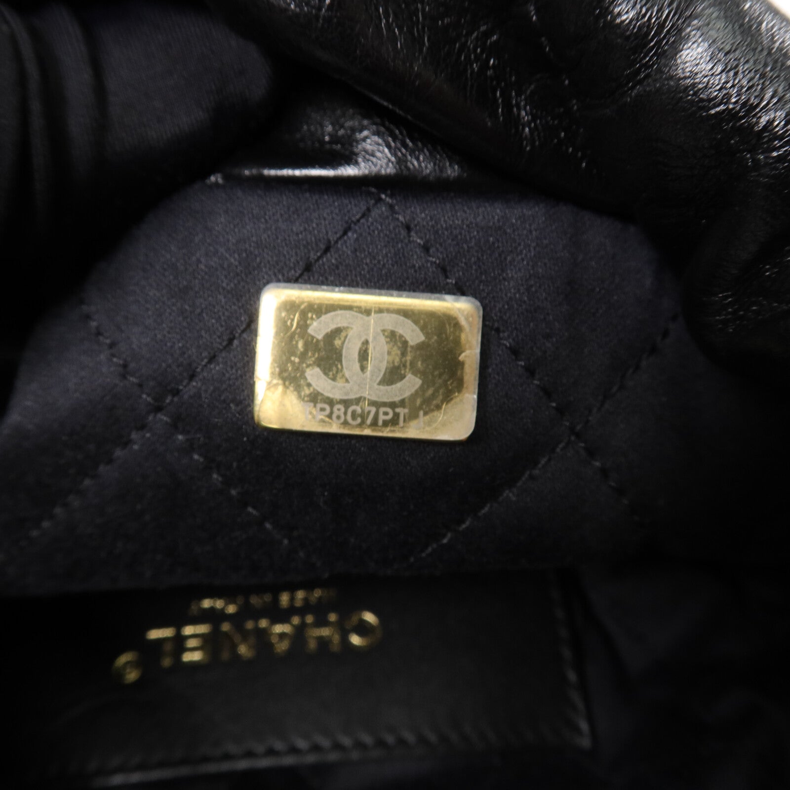 CHANEL 牛皮皮革Chanel 22 Mini鏈帶肩背袋
