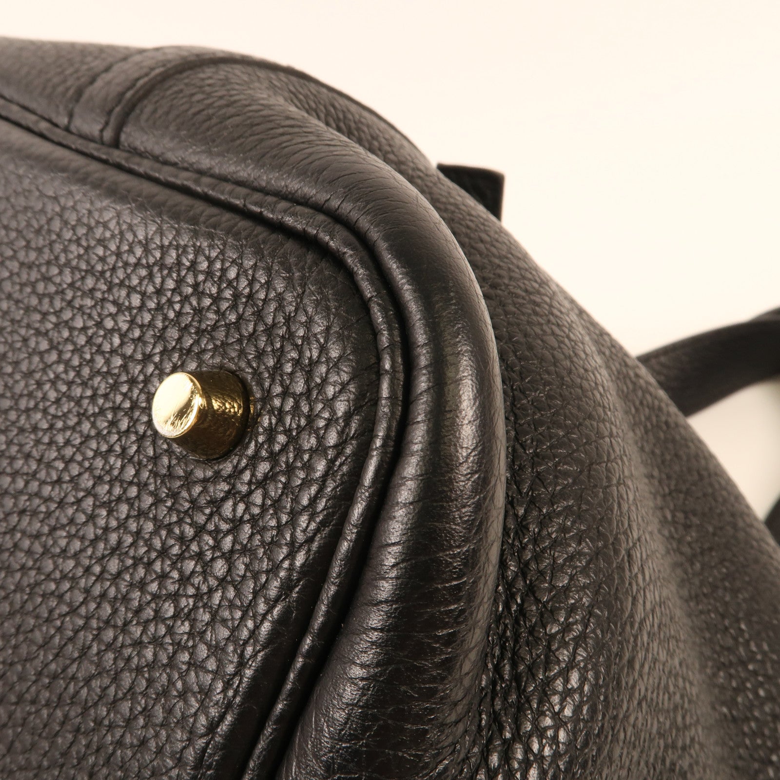 HERMES Clemence皮革Picotin MM金扣手挽袋Noir