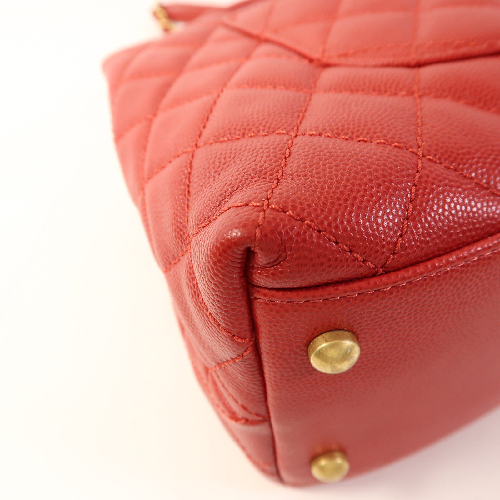 CHANEL 牛皮皮革Coco Handle Medium金扣手挽肩背兩用袋