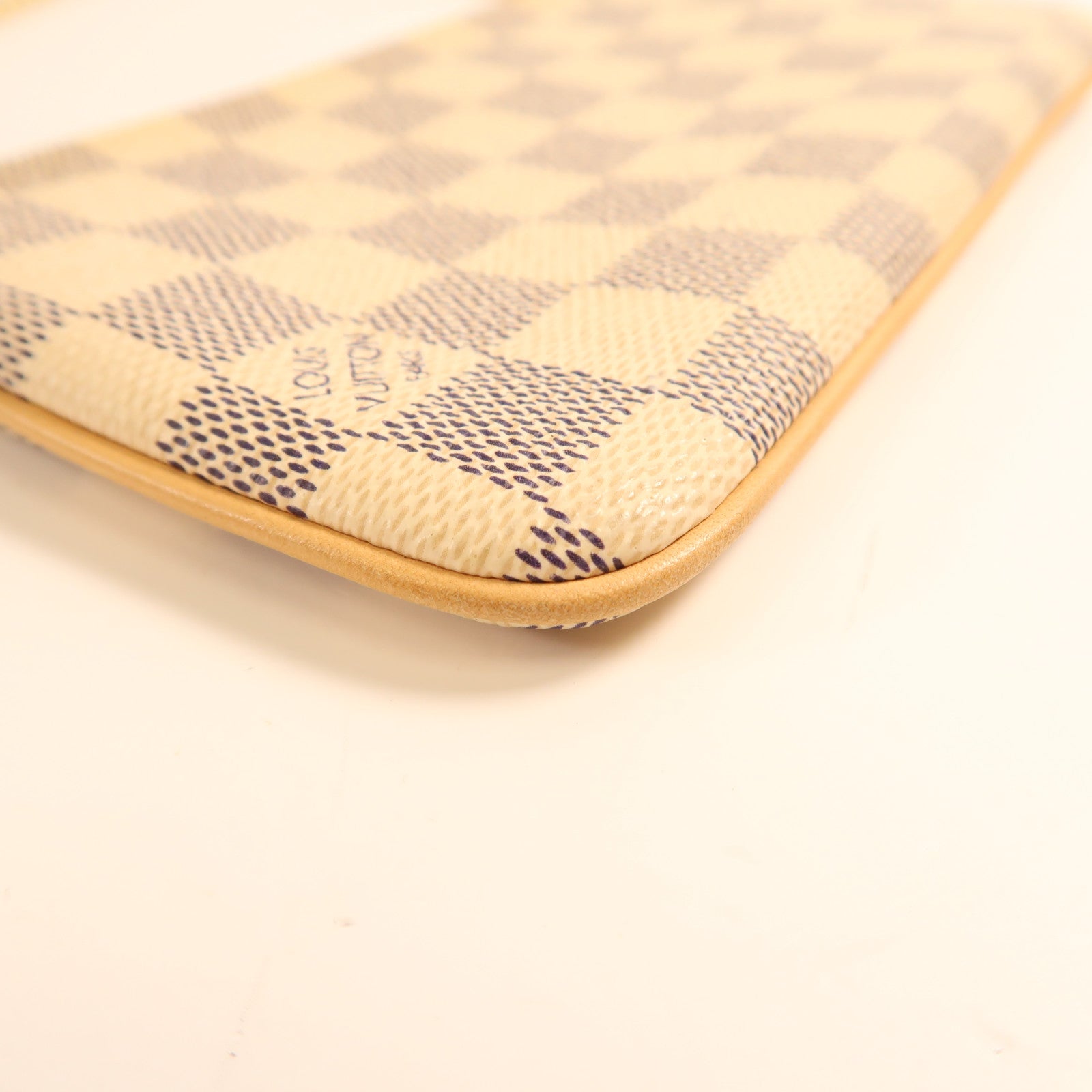 LOUIS VUITTON Damier Azur Shoulder Bag金扣鏈帶肩背袋