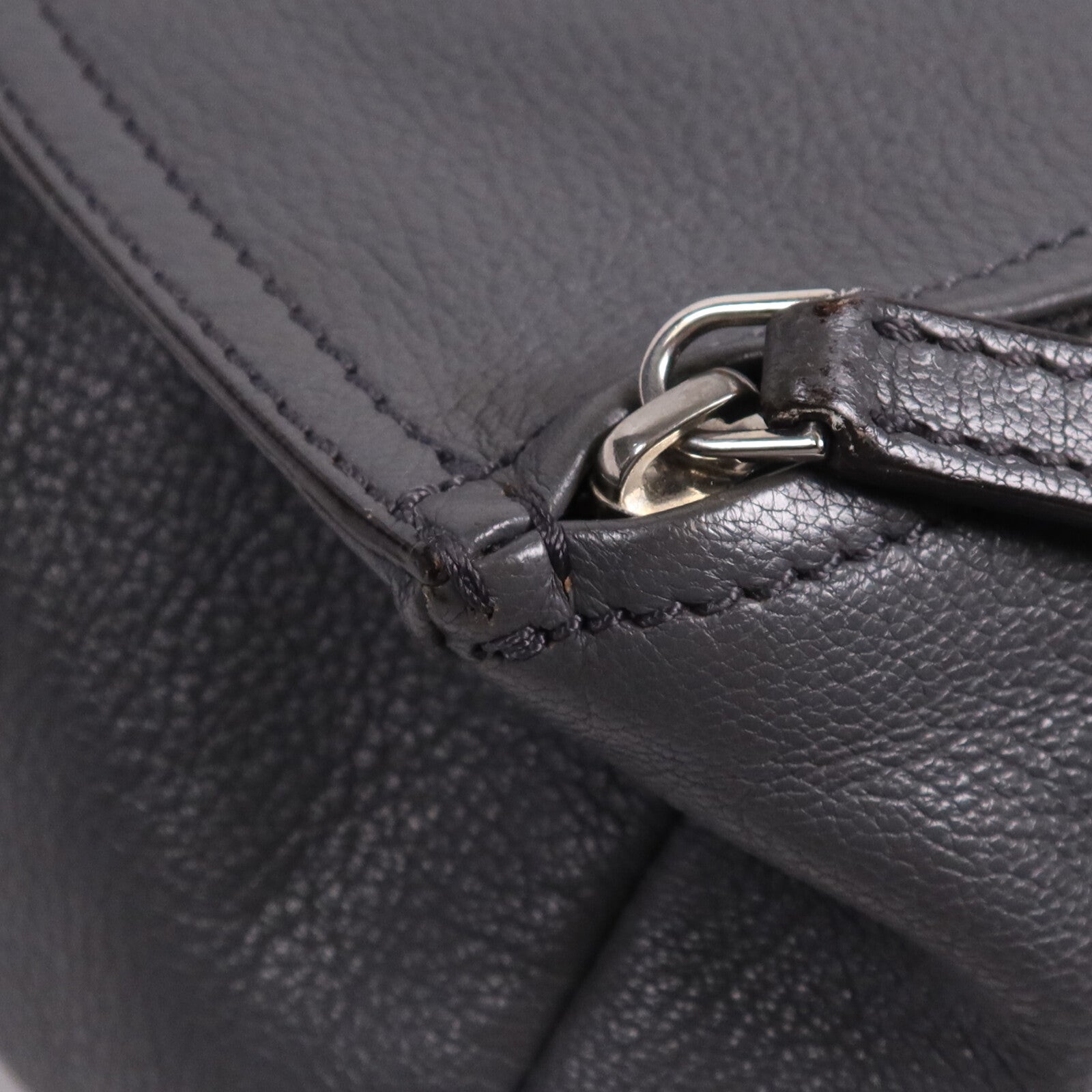 GIVENCHY 皮革Pandora Bag銀扣肩背袋