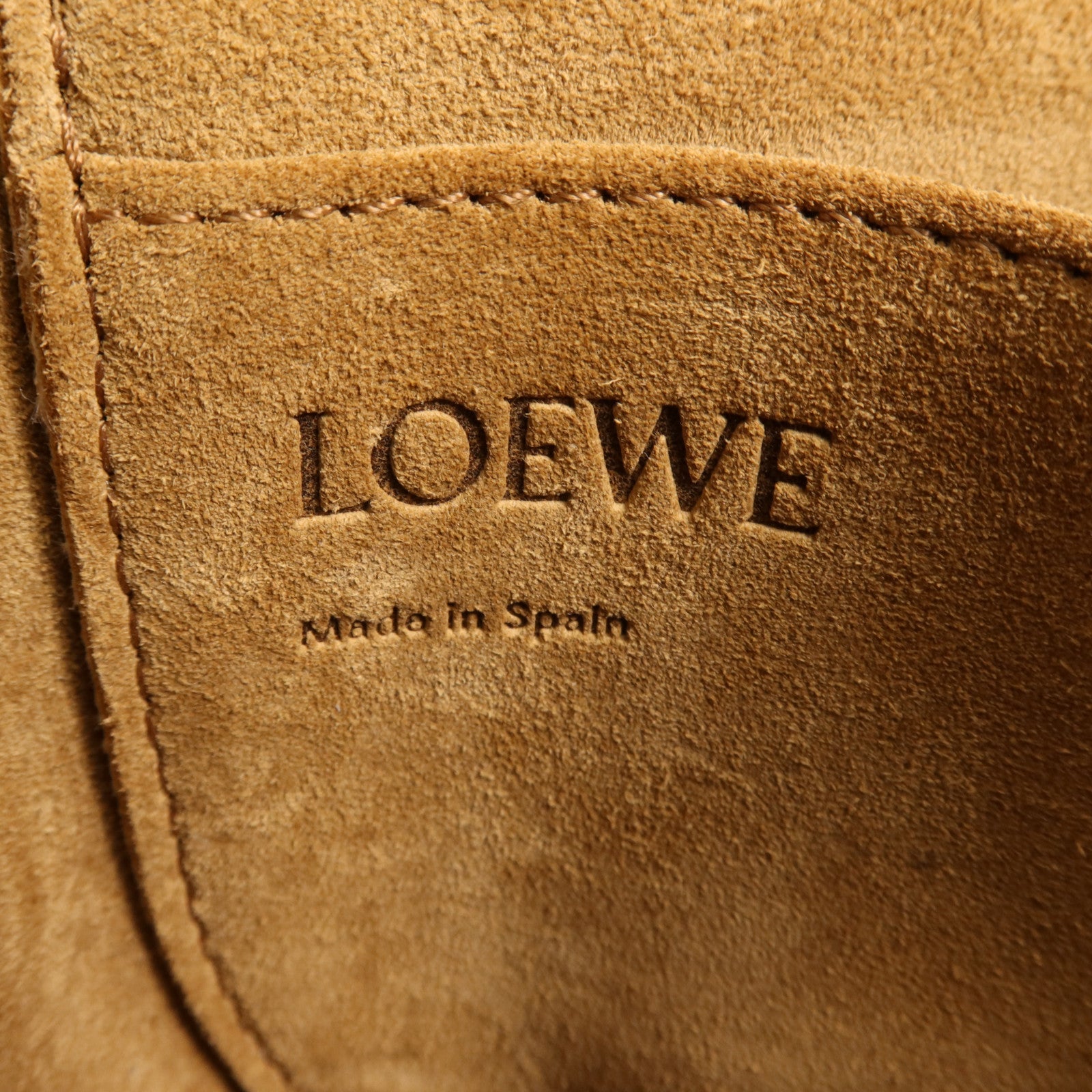 LOEWE 牛皮皮革Mini Gate銀扣肩背袋