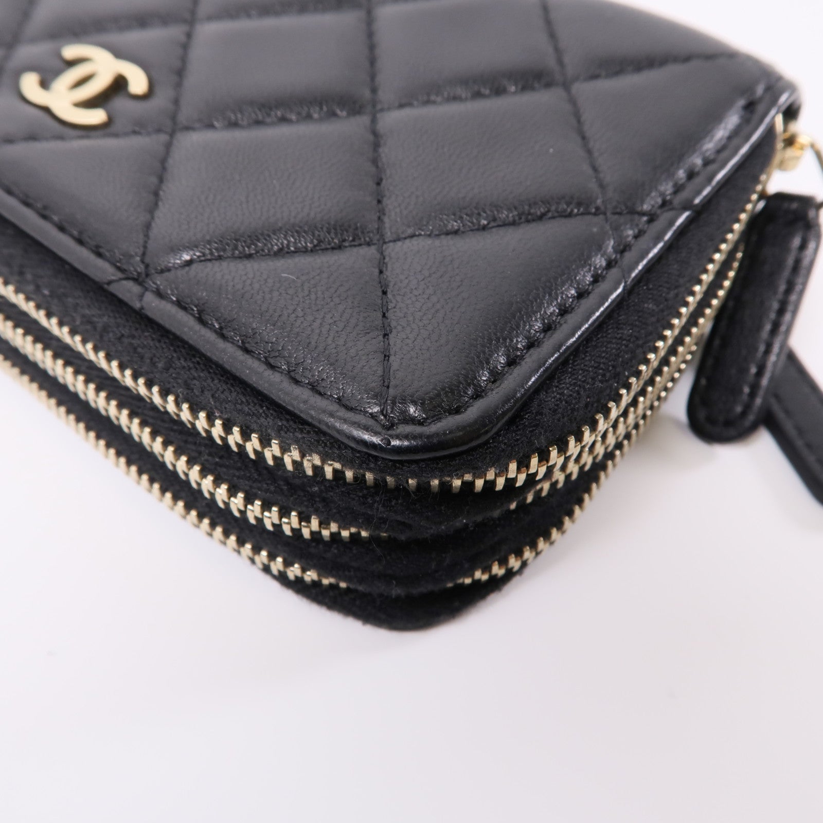 CHANEL 羊皮皮革Zipper Wallet金扣錢包黑色