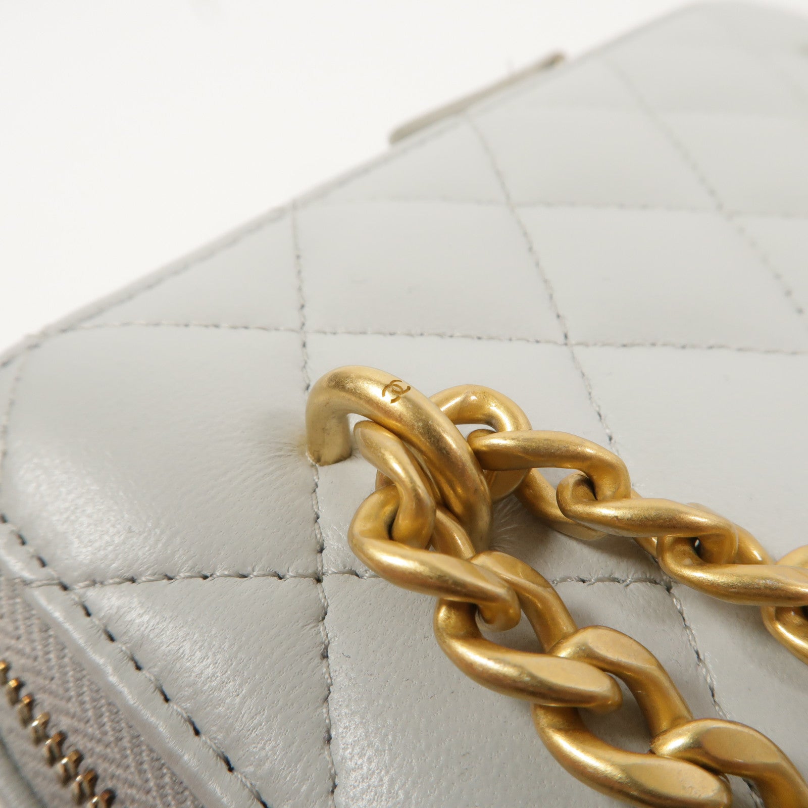 CHANEL 羊皮皮革Camellia Chain Vanity Case鏈帶肩背袋