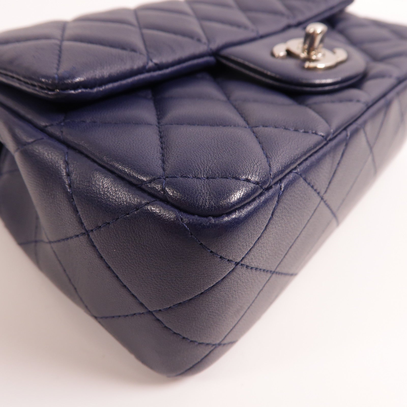 CHANEL 羊皮皮革Classic 20銀扣鏈帶肩背袋