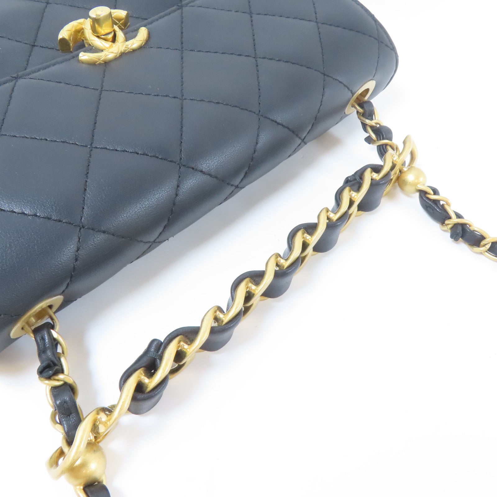 CHANEL 菱格羊皮皮革Handle Chain Flap金扣鏈帶手挽肩背兩用袋黑色