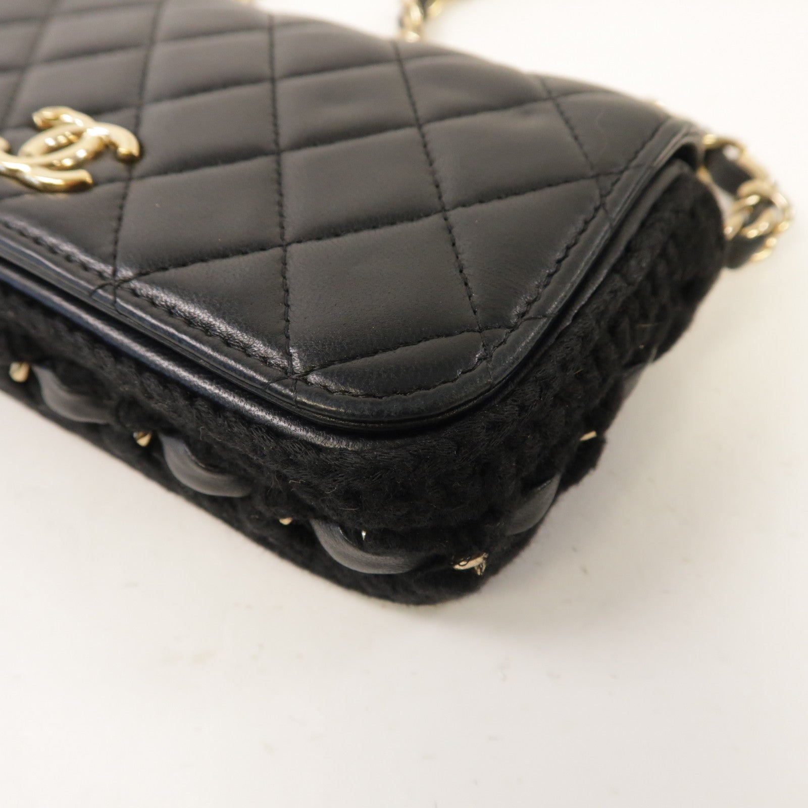 CHANEL 菱格羊皮皮革Chain Shoulder金扣鏈帶肩背袋黑色