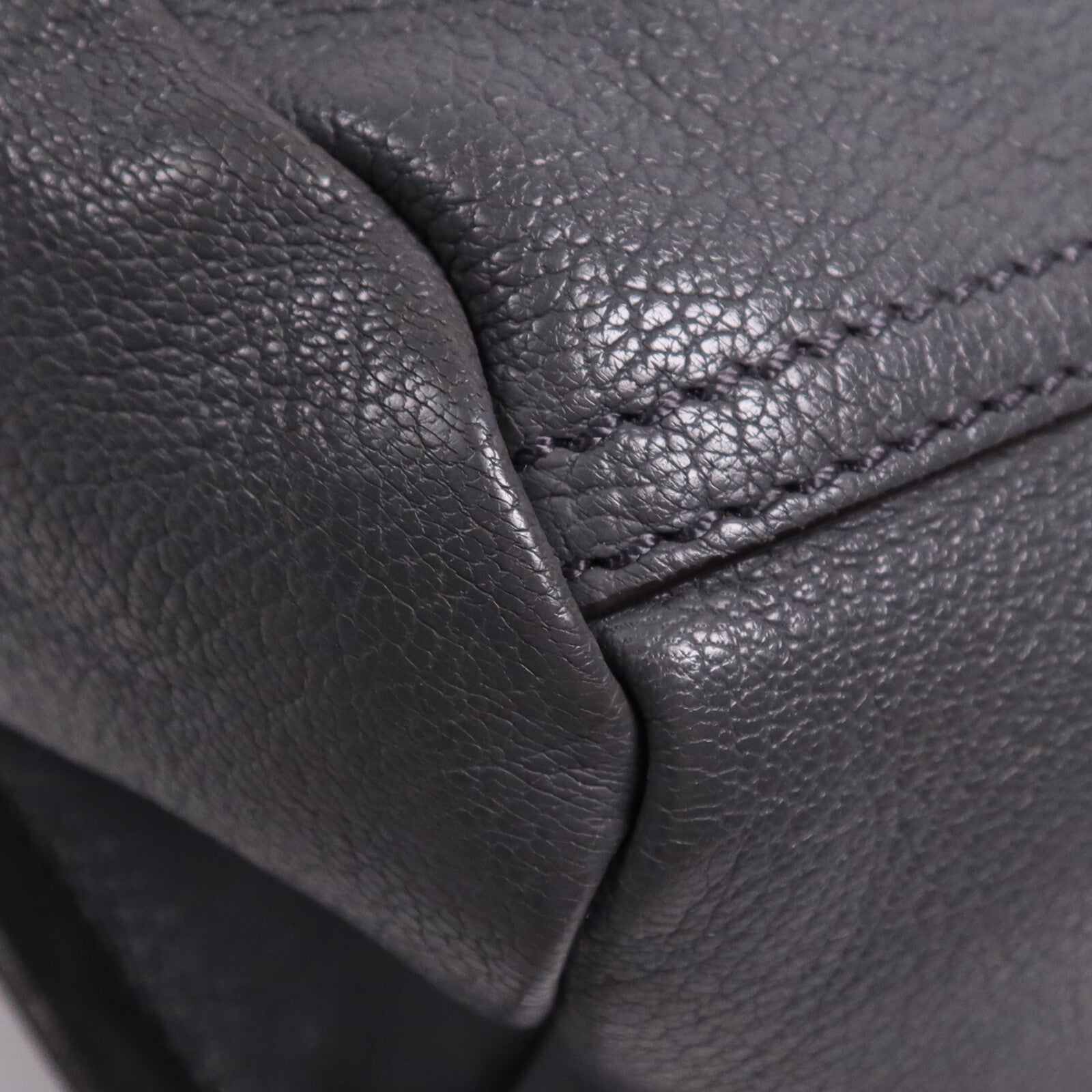 GIVENCHY 皮革Pandora Bag銀扣肩背袋