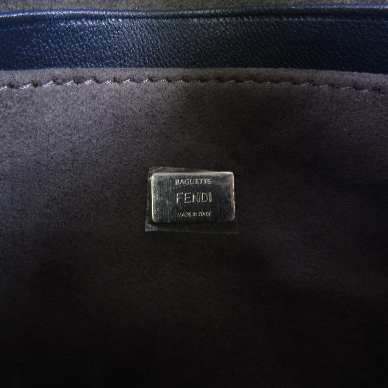 FENDI 牛皮皮革/毛皮Shoulder Bag銀扣肩背袋