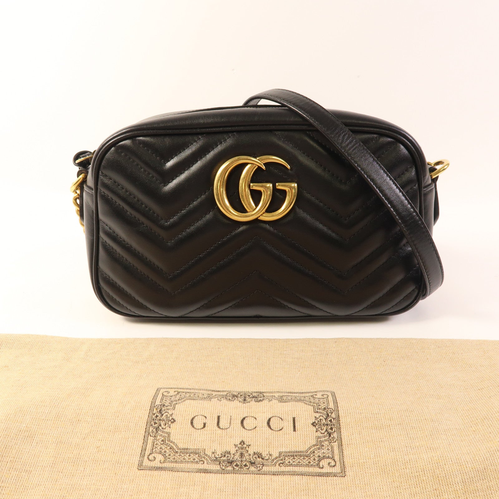 GUCCI GG GHW GG Marmont Shoulder Bag Calfskin Leather Black