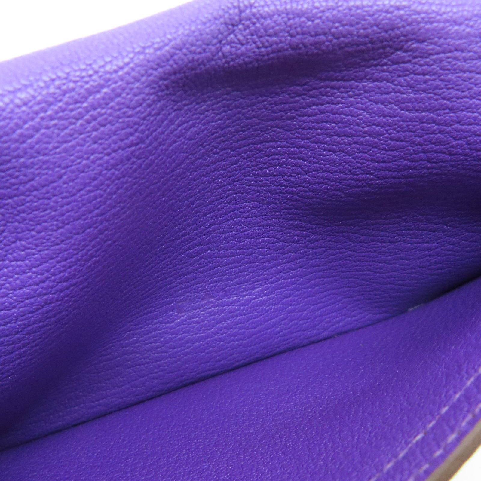 HERMES [Sharp Discount] Chevre Leather Bearn W Snap Silver Buckle Long Wallet Ultraviolet/Purple