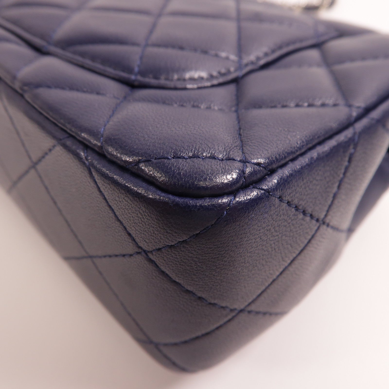 CHANEL 羊皮皮革Classic 20銀扣鏈帶肩背袋