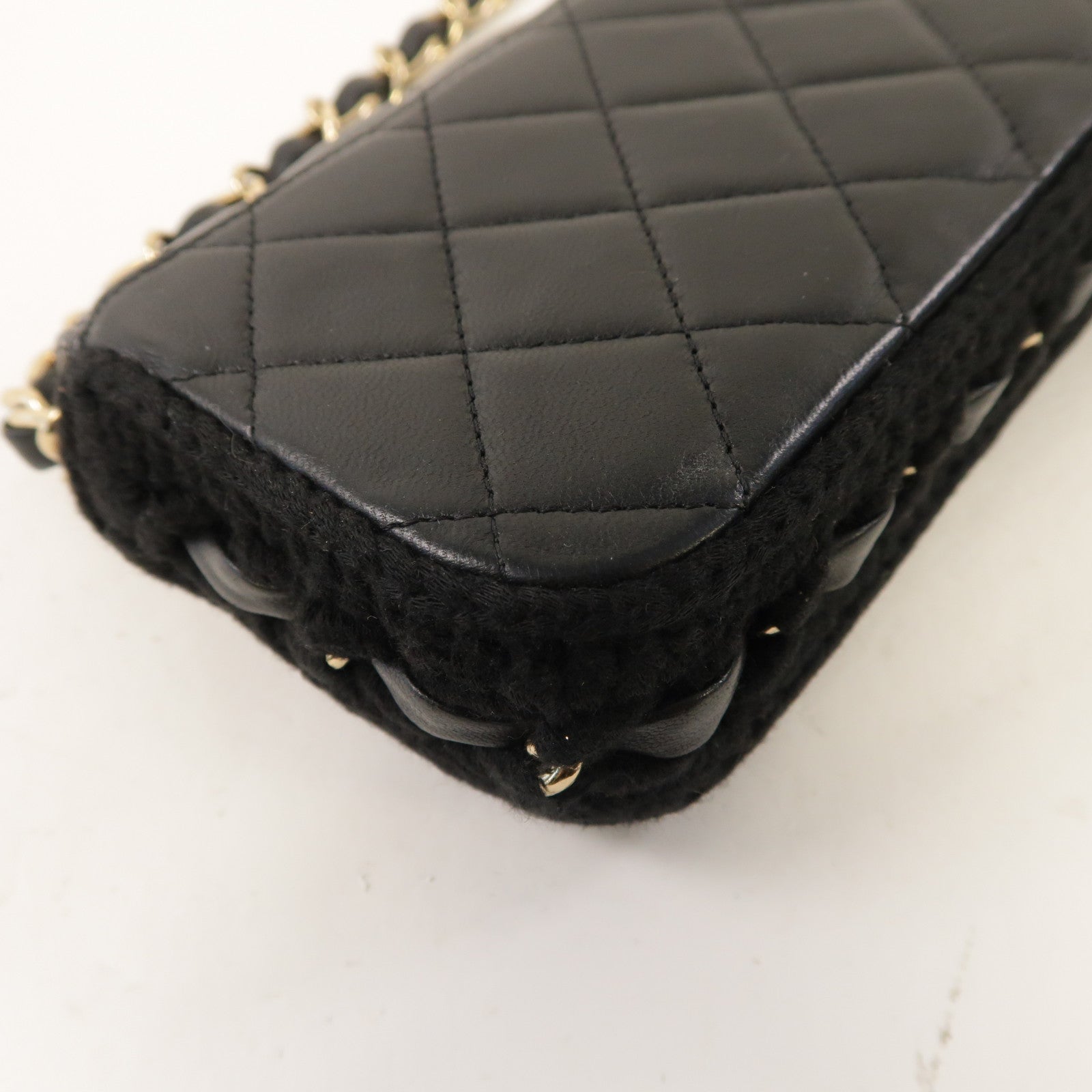 CHANEL 菱格羊皮皮革Chain Shoulder金扣鏈帶肩背袋黑色