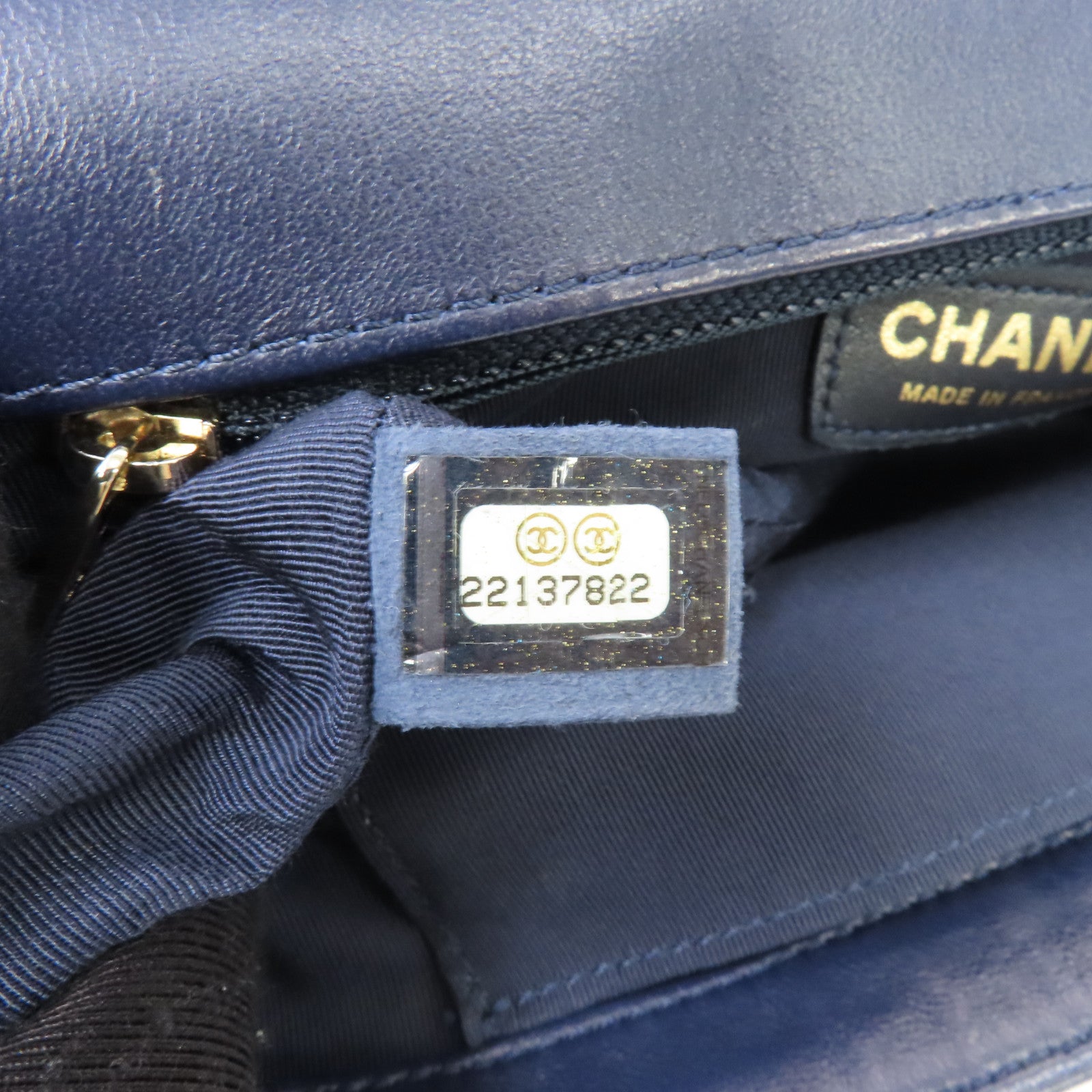 CHANEL 【激減優惠】菱格羊皮皮革Boy 28金扣鏈帶肩背袋藍色