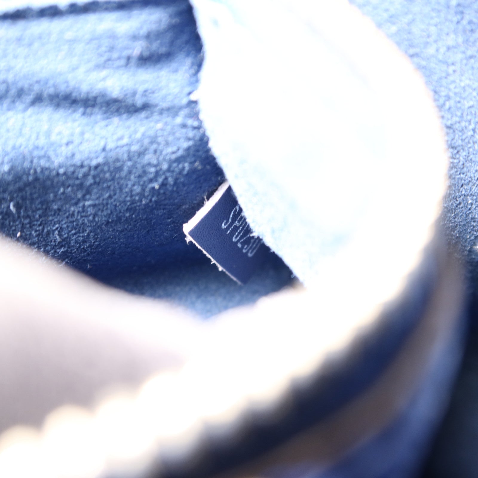 LOUIS VUITTON 【激減優惠】Monogram Escale Neo Noe銀扣肩背袋